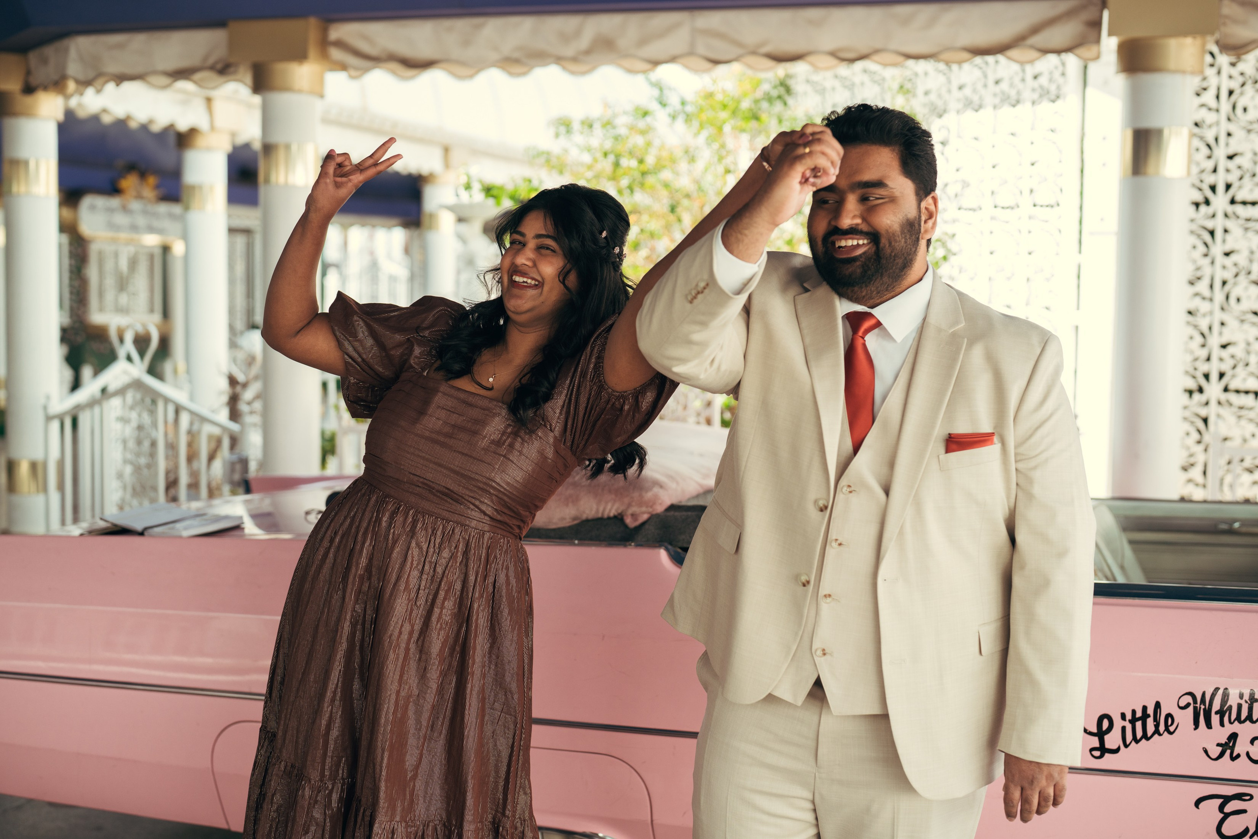Roshan&Alekhya. Wedding & elopement photographer Viktoriya Kravtsov. Las Vegas