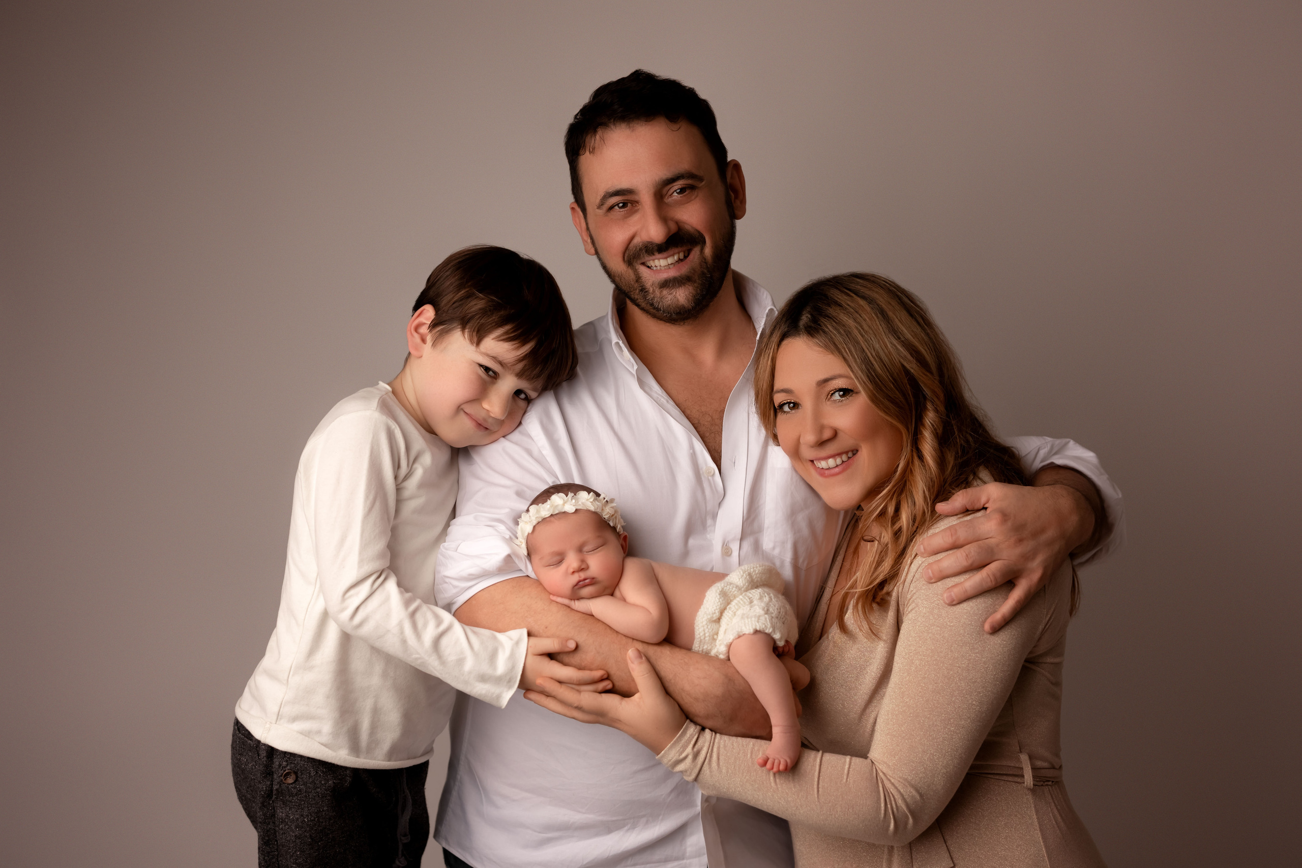 LA DELICATEZZA DI AGATA - FOTOGRAFO NEONATI RAVENNA. Yulisphotography Ravenna - Fotografo Romagna // Fotografo Gravidanza