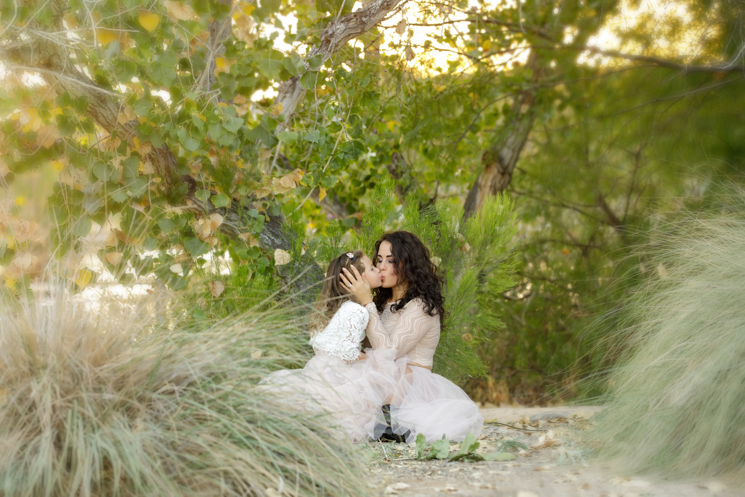 Photoshoot in Riparian Preserve. Anastasia Post: Wedding and Editorial Photography