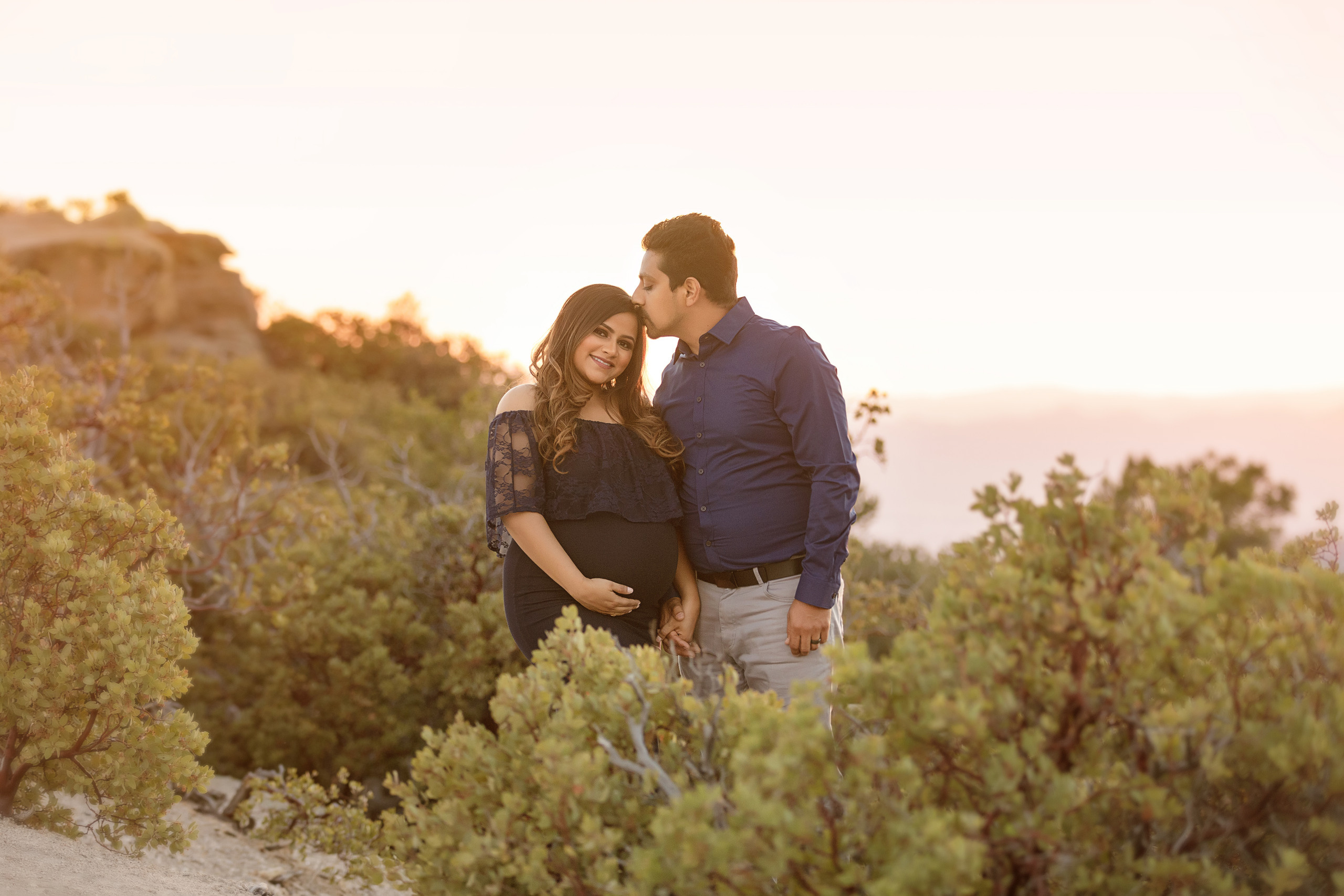 Maternity Photoshoot Mt. Lemmon. Anastasia Post: Wedding and Editorial Photography