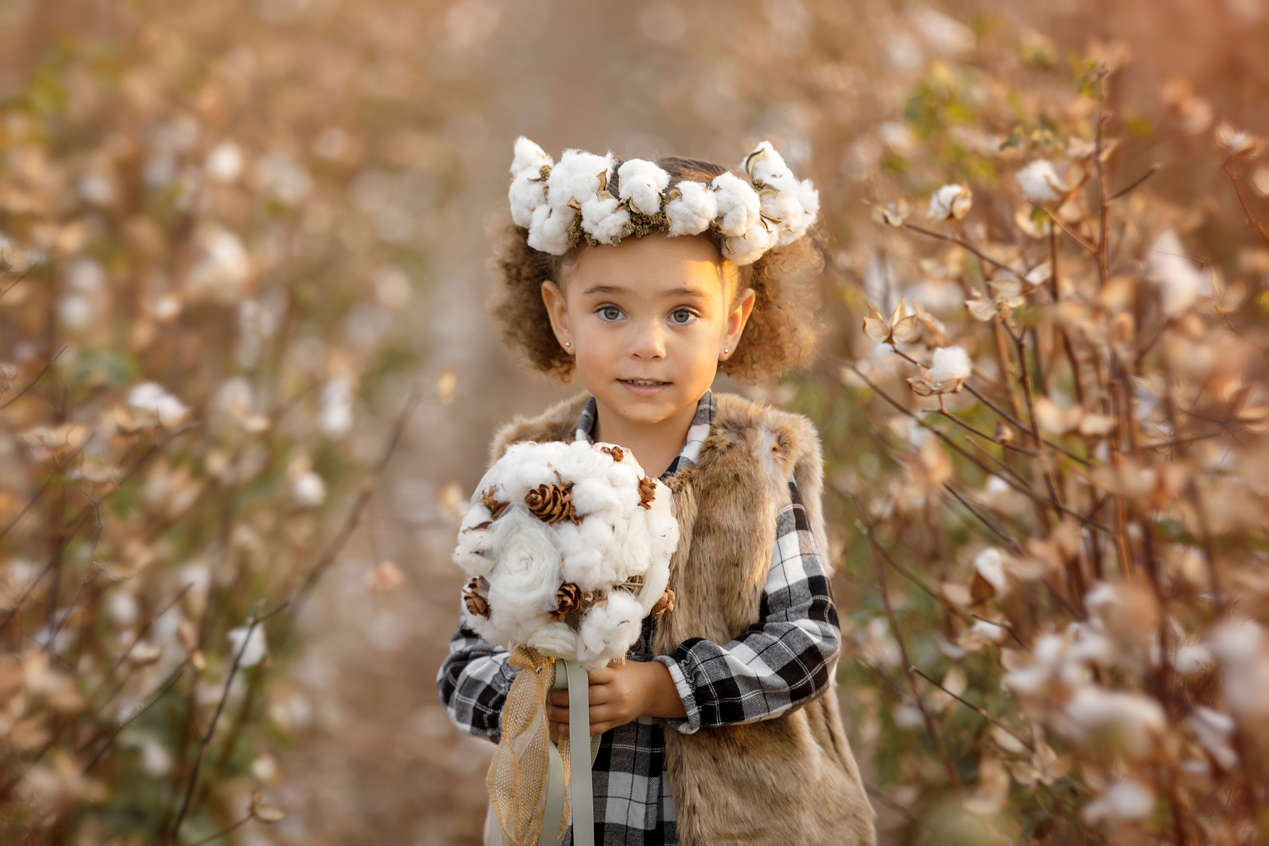 Family photoshoot in the cotton field…. Anastasia Post: Wedding and Editorial Photography