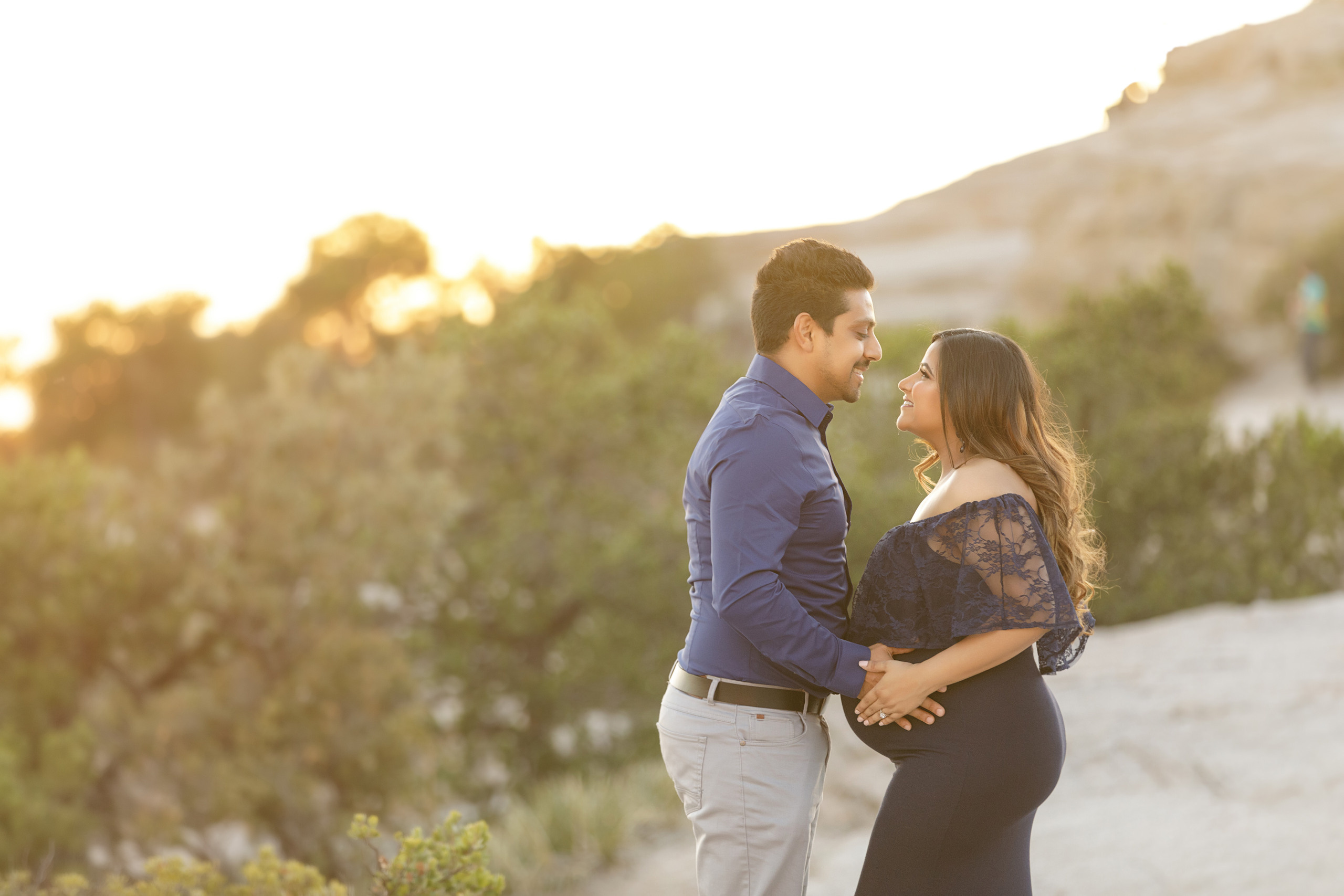 Maternity Photoshoot Mt. Lemmon. Anastasia Post: Wedding and Editorial Photography