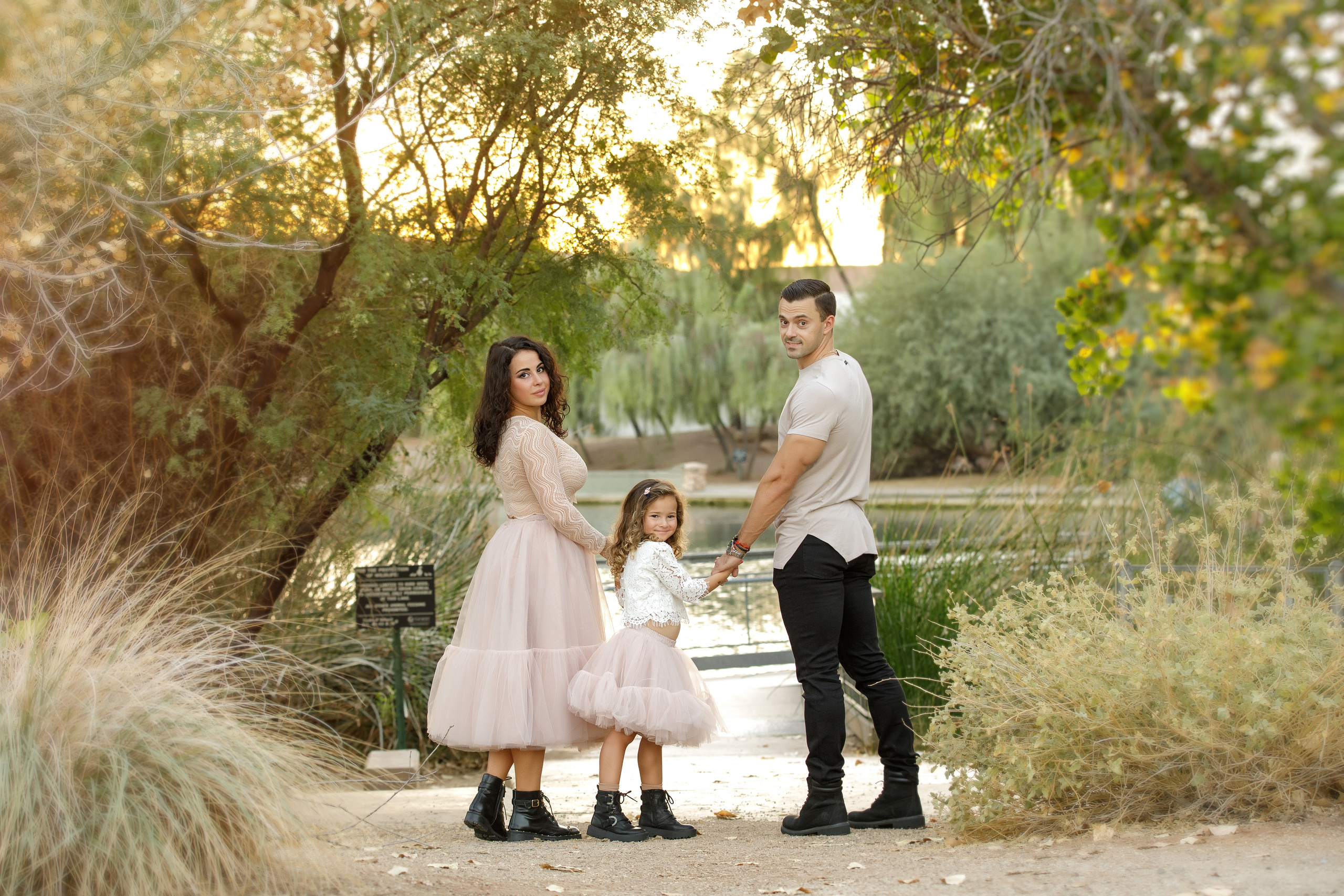 Photoshoot in Riparian Preserve. Anastasia Post: Wedding and Editorial Photography