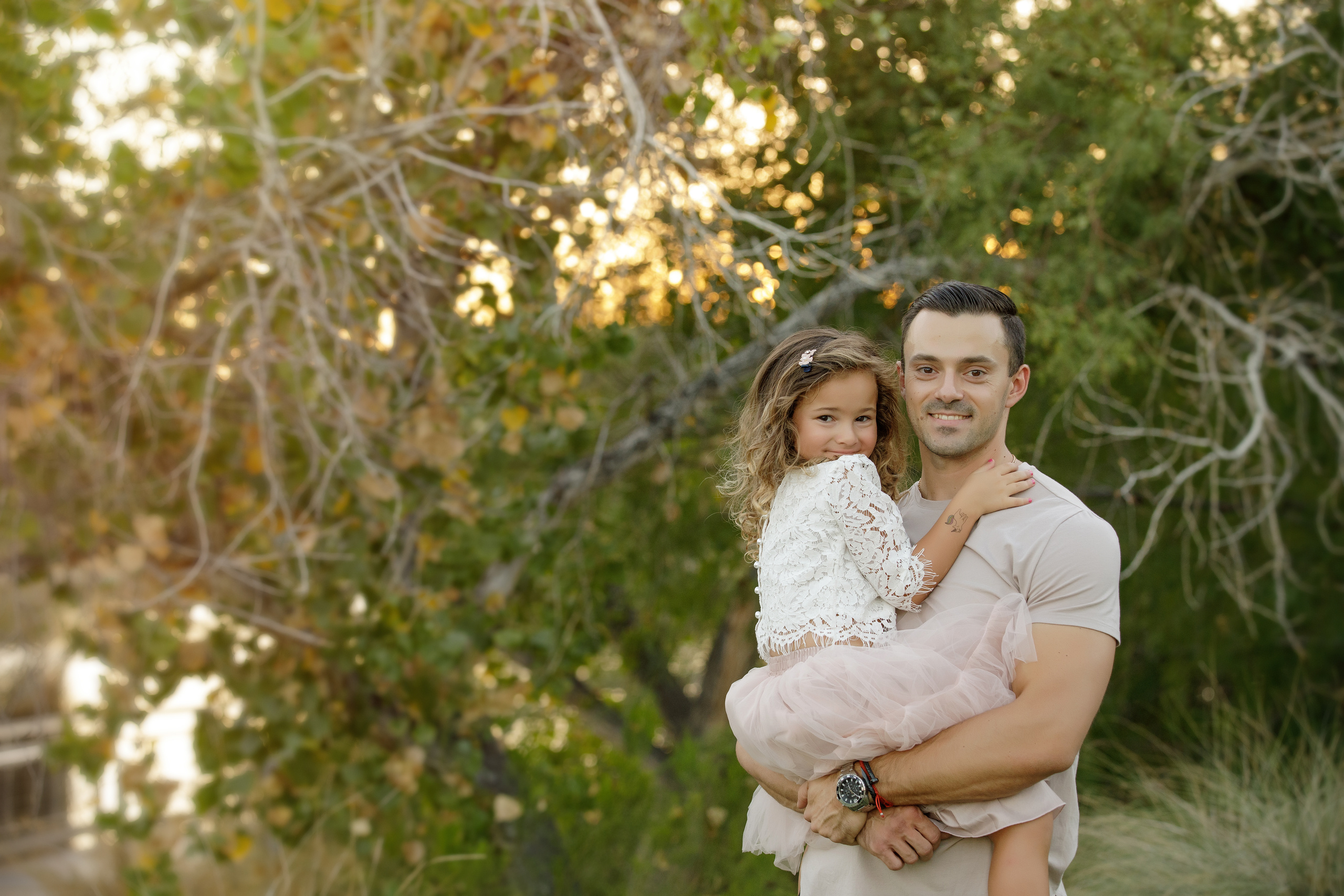 Photoshoot in Riparian Preserve. Anastasia Post: Wedding and Editorial Photography