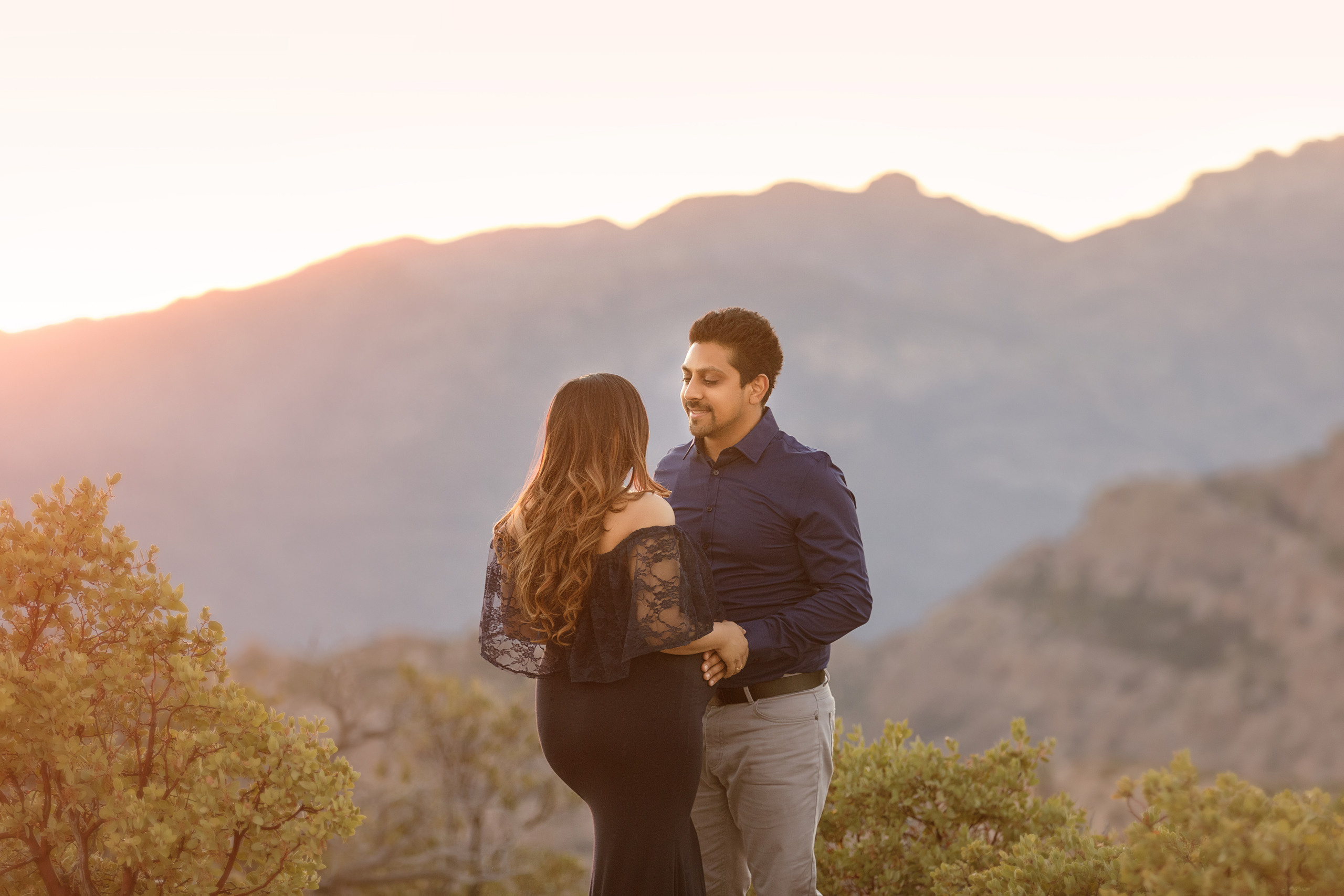 Maternity Photoshoot Mt. Lemmon. Anastasia Post: Wedding and Editorial Photography