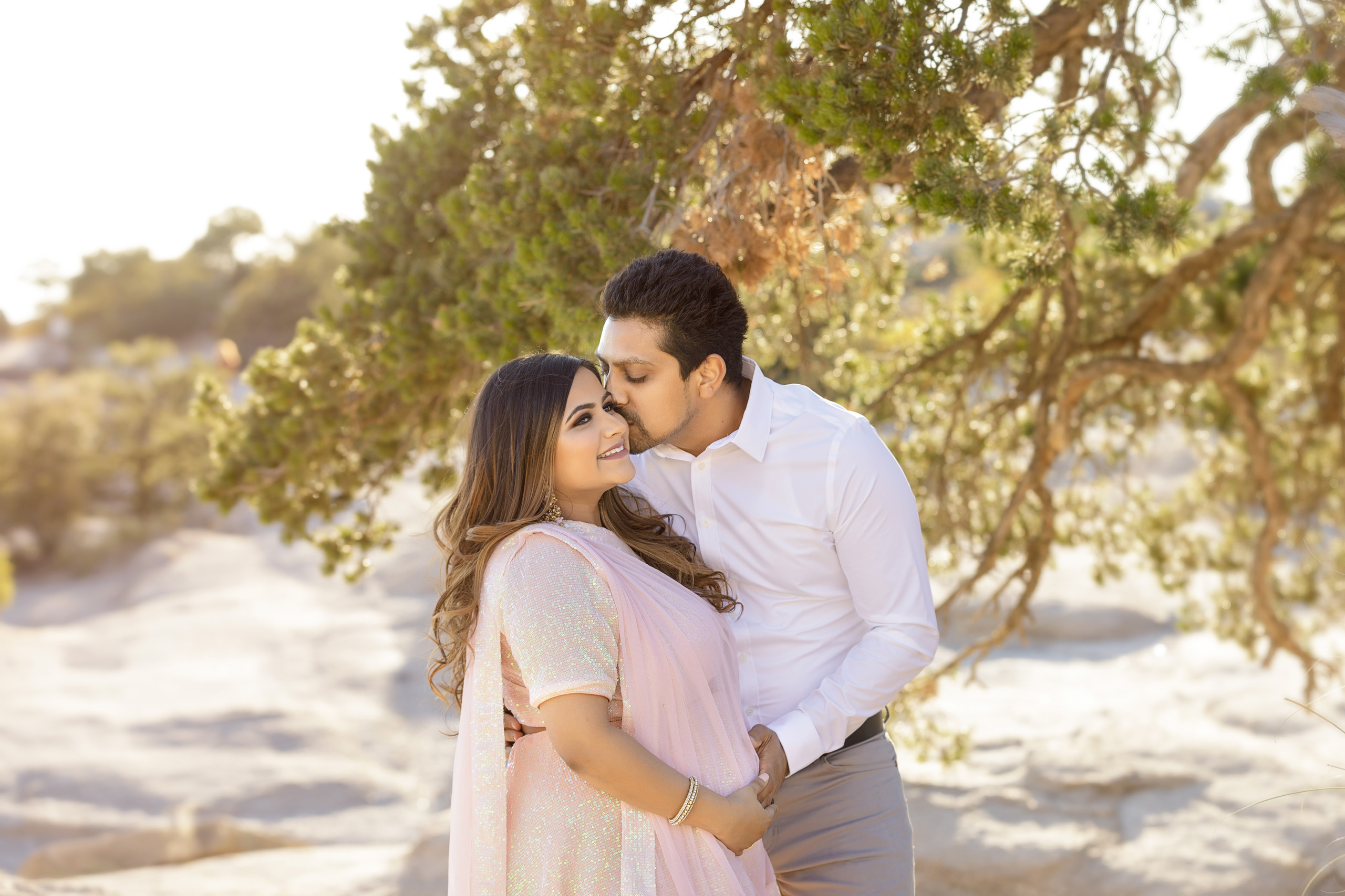 Maternity Photoshoot Mt. Lemmon. Anastasia Post: Wedding and Editorial Photography