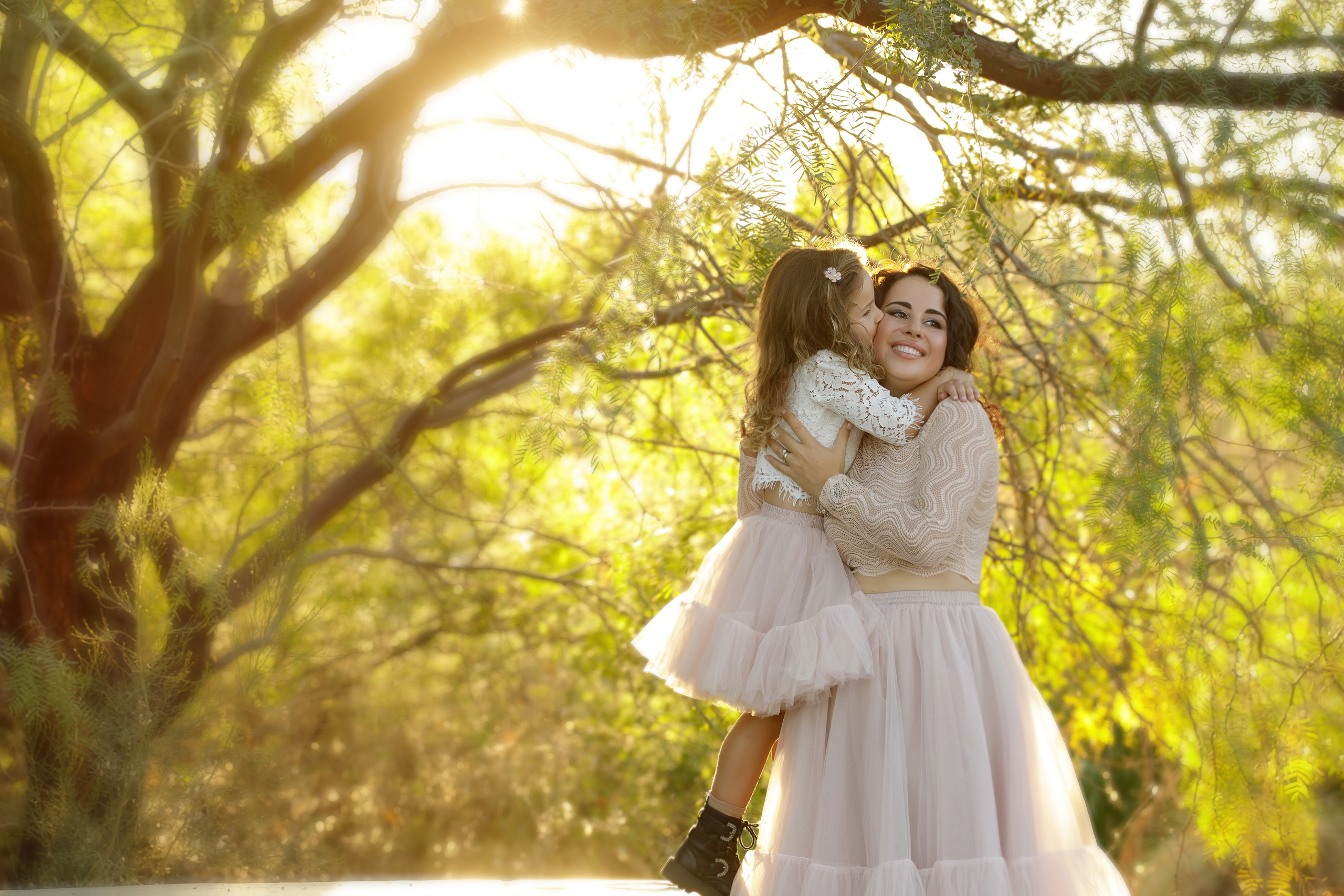 Photoshoot in Riparian Preserve. Anastasia Post: Wedding and Editorial Photography