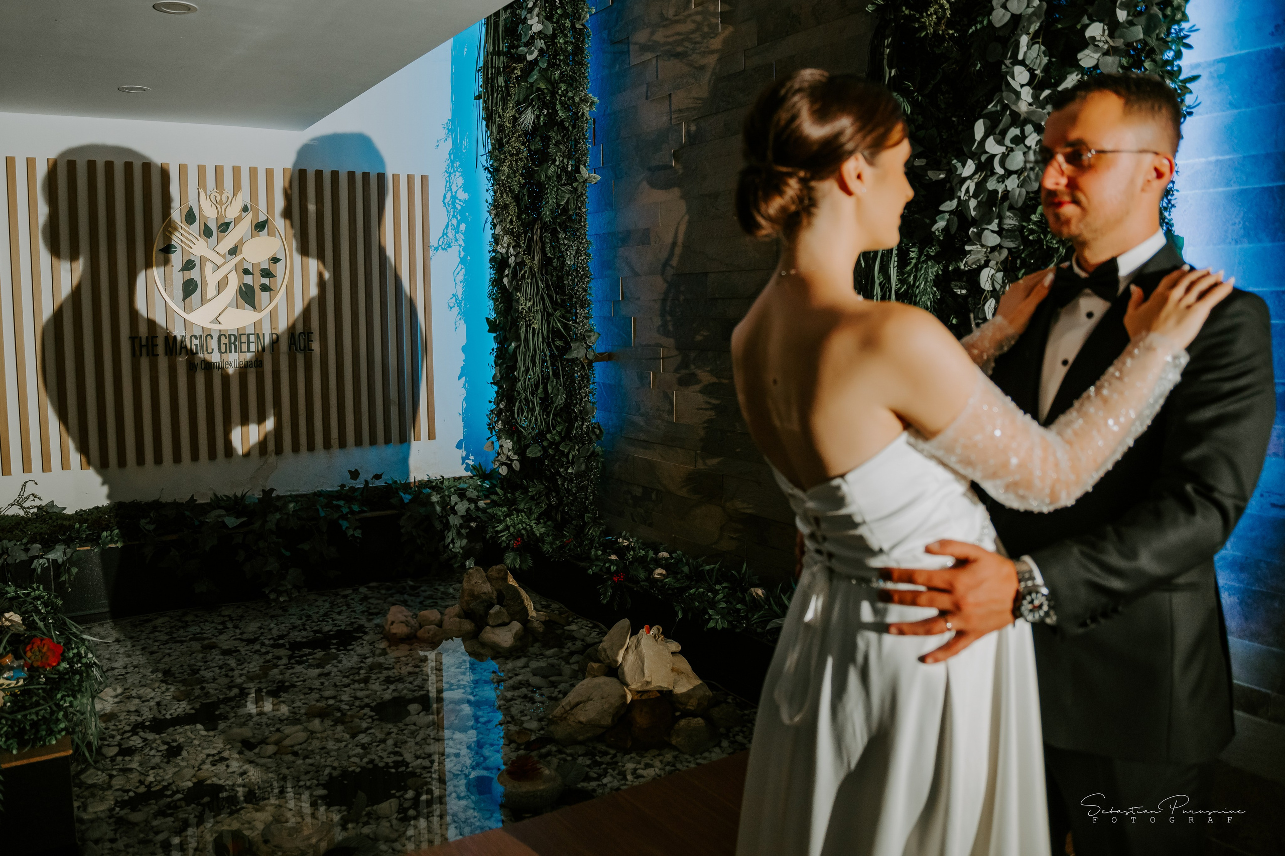 Mădălina & Alexandru. Sebastian Purusniuc Fotograf - Iasi