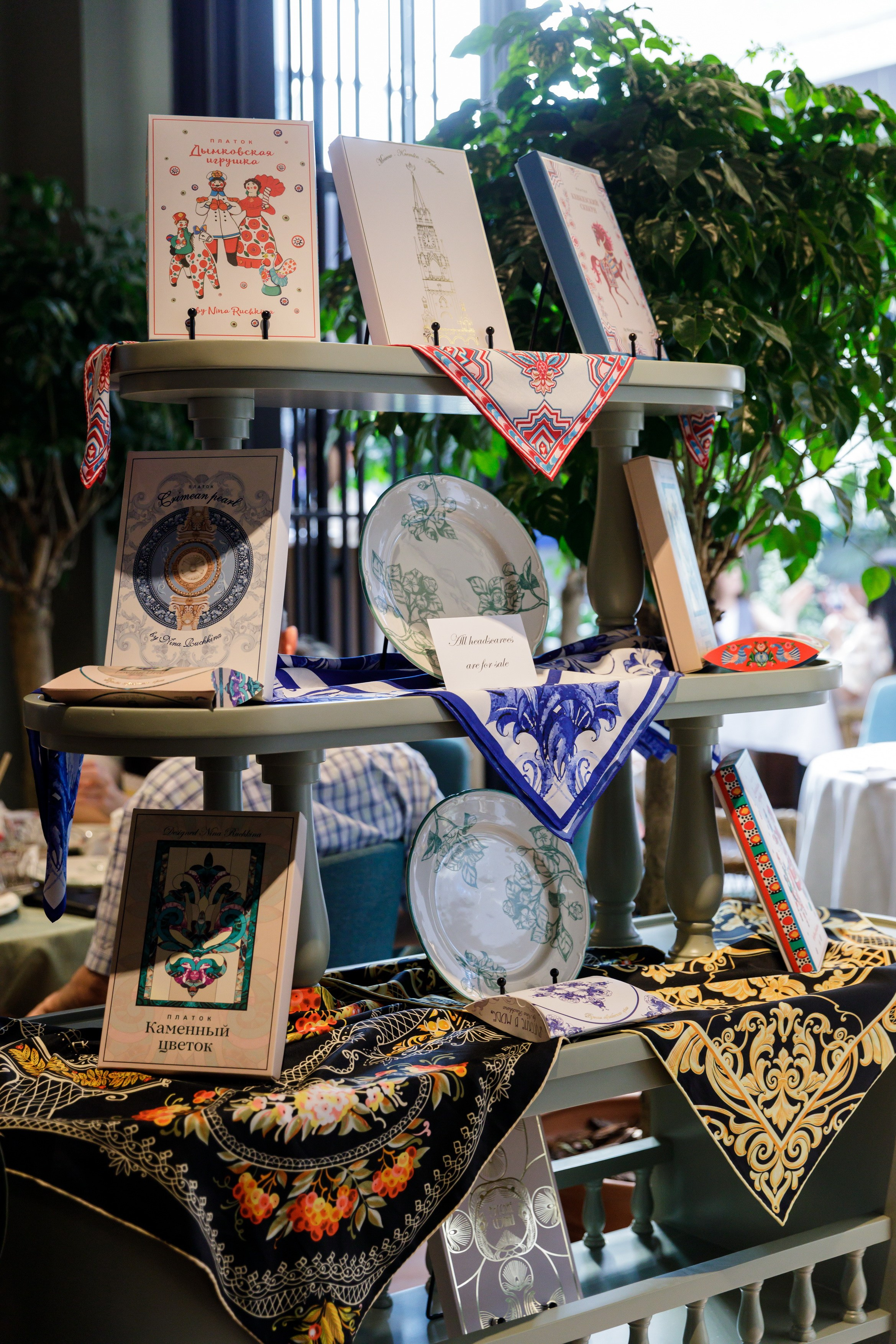 Maslenitsa at Babushka Restaurant, Dubai 2024. Photographer Anna Curly | Weddings and Events in Dubai