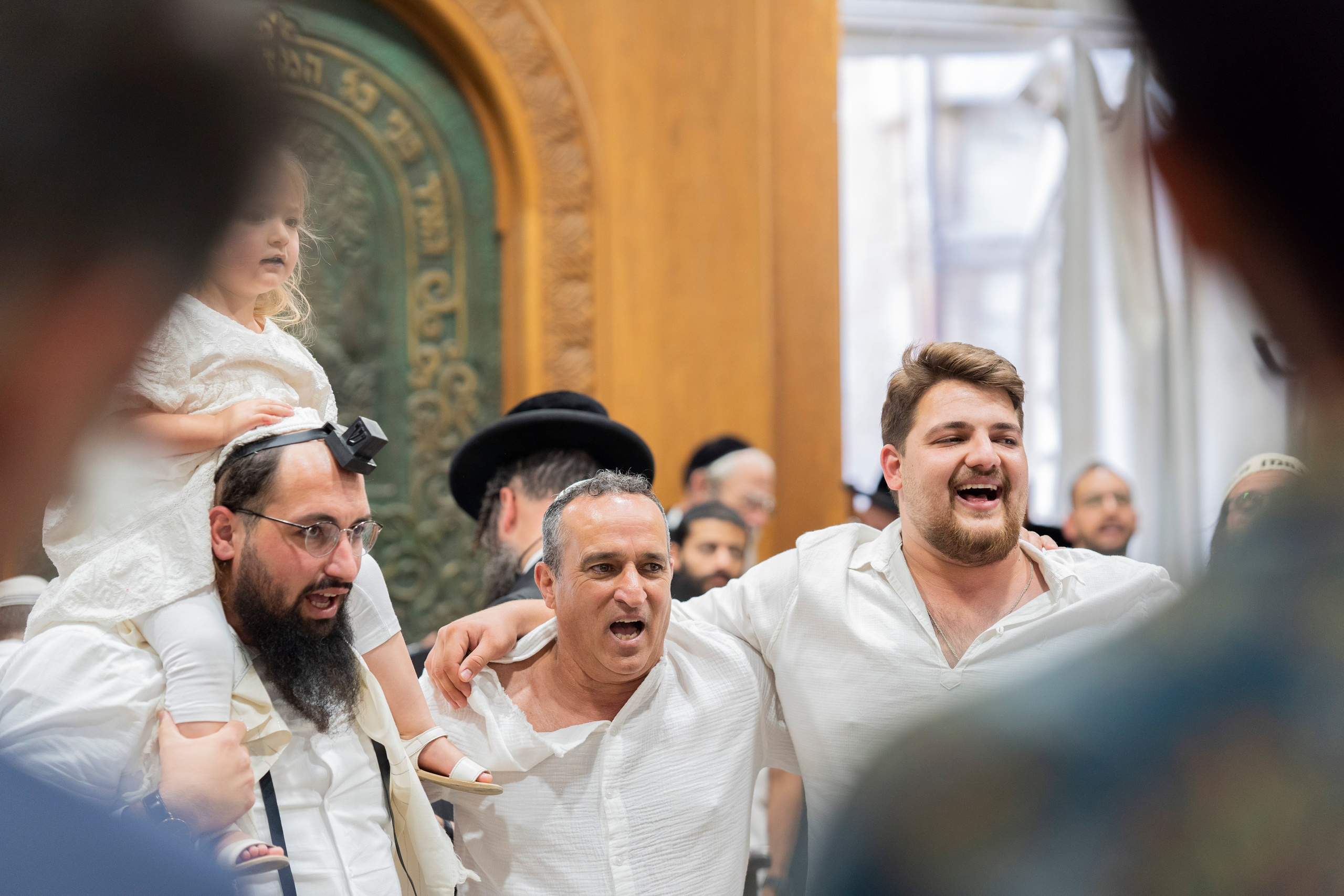 הברית של נחמן חזן. יוסף מזרחי צילום חתונה, ברית וזוגיות. צלם מקצועי שאוהב להוציא אתכם הכי יפים ברגעים הכי מרגשים