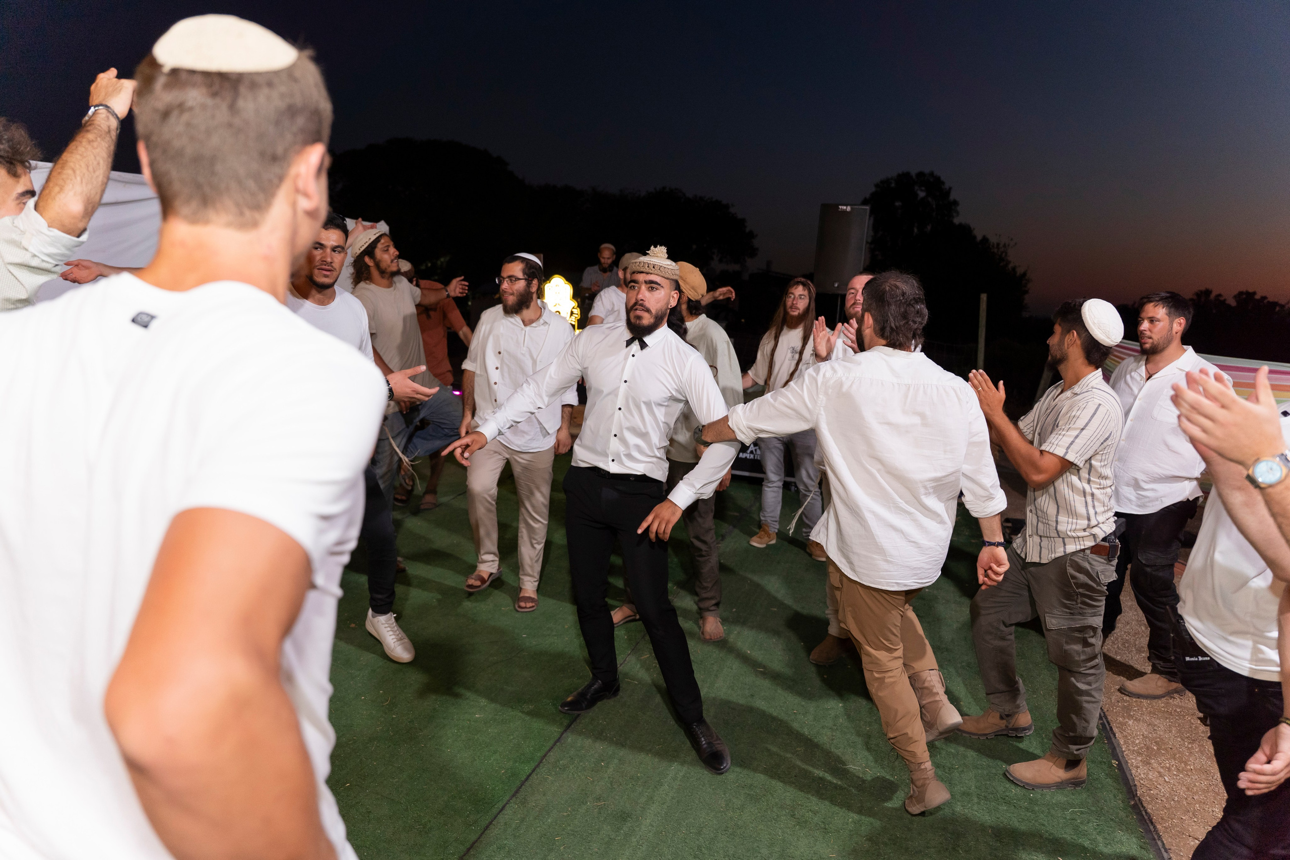 אביה ואחיה. יוסף מזרחי צילום חתונה, ברית וזוגיות. צלם מקצועי שאוהב להוציא אתכם הכי יפים ברגעים הכי מרגשים