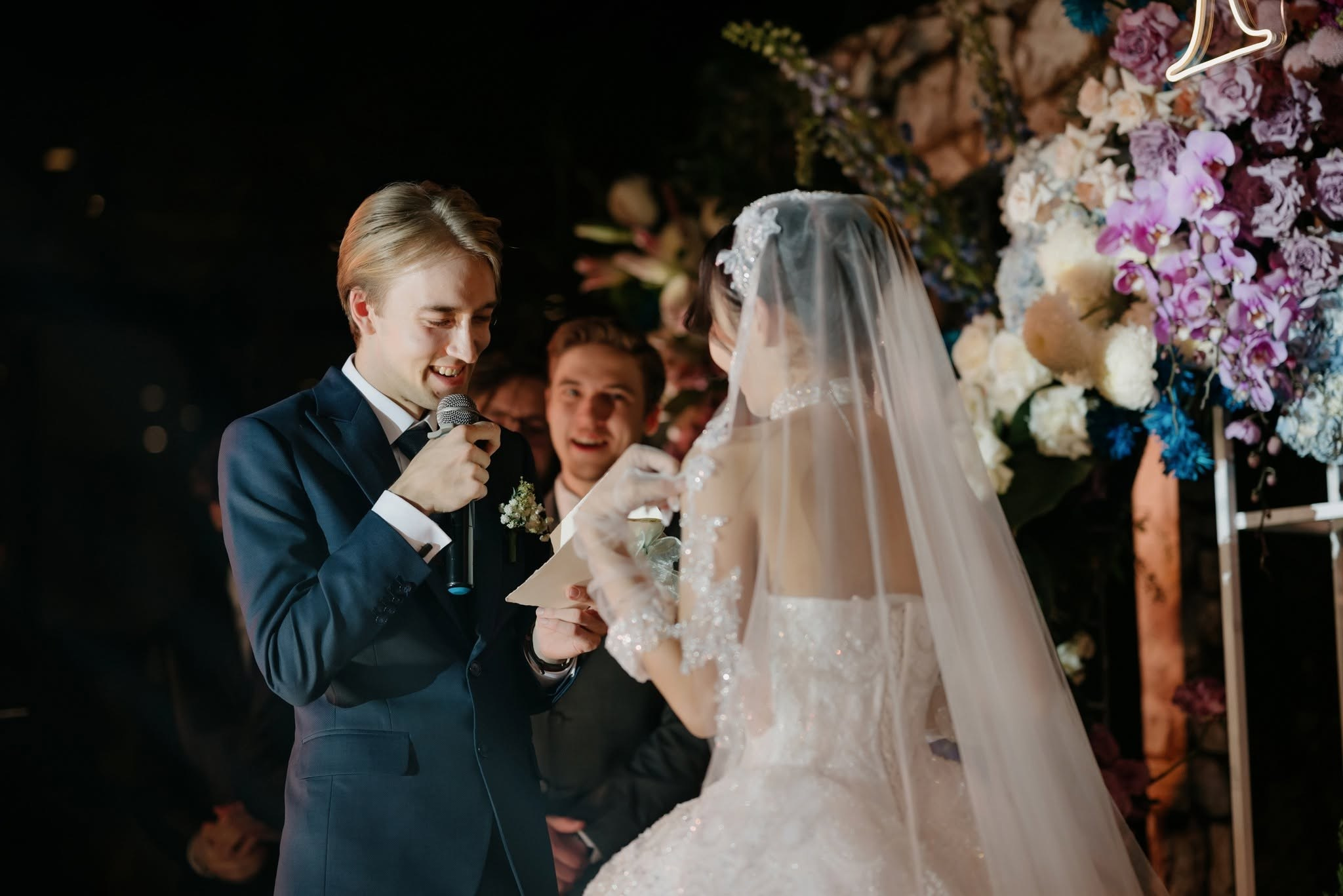 𝐊𝐞𝐥𝐥𝐢𝐞 & 𝐍𝐢𝐤𝐥𝐚𝐬 / Destination Wedding. Saigon Wedding Present | Art Beyond Moments
