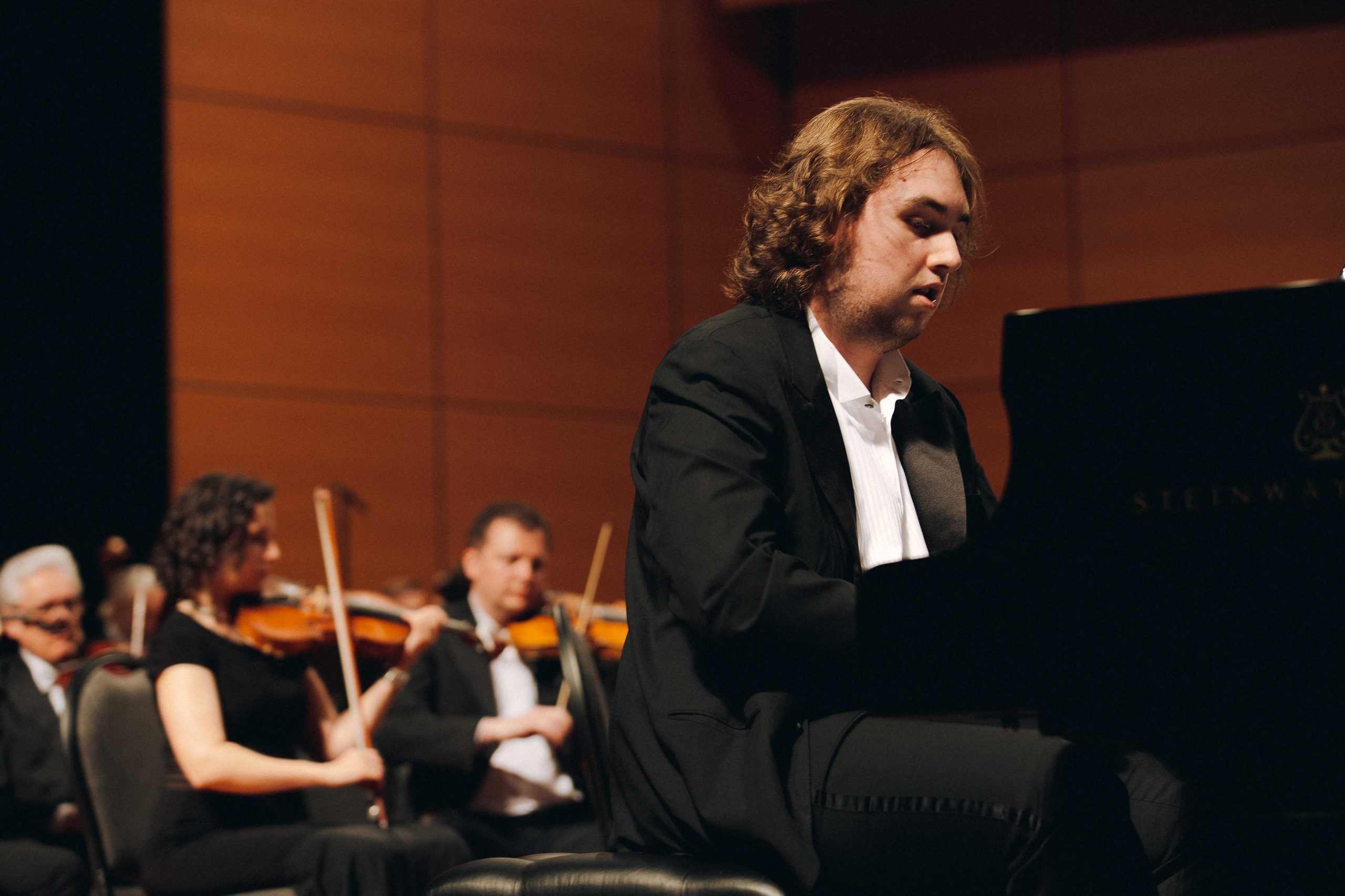 The Tchaikovsky Academic Grand Symphony Orchestra in Istanbul. Wedding&Event photographer Ismail Rzayev in Baku