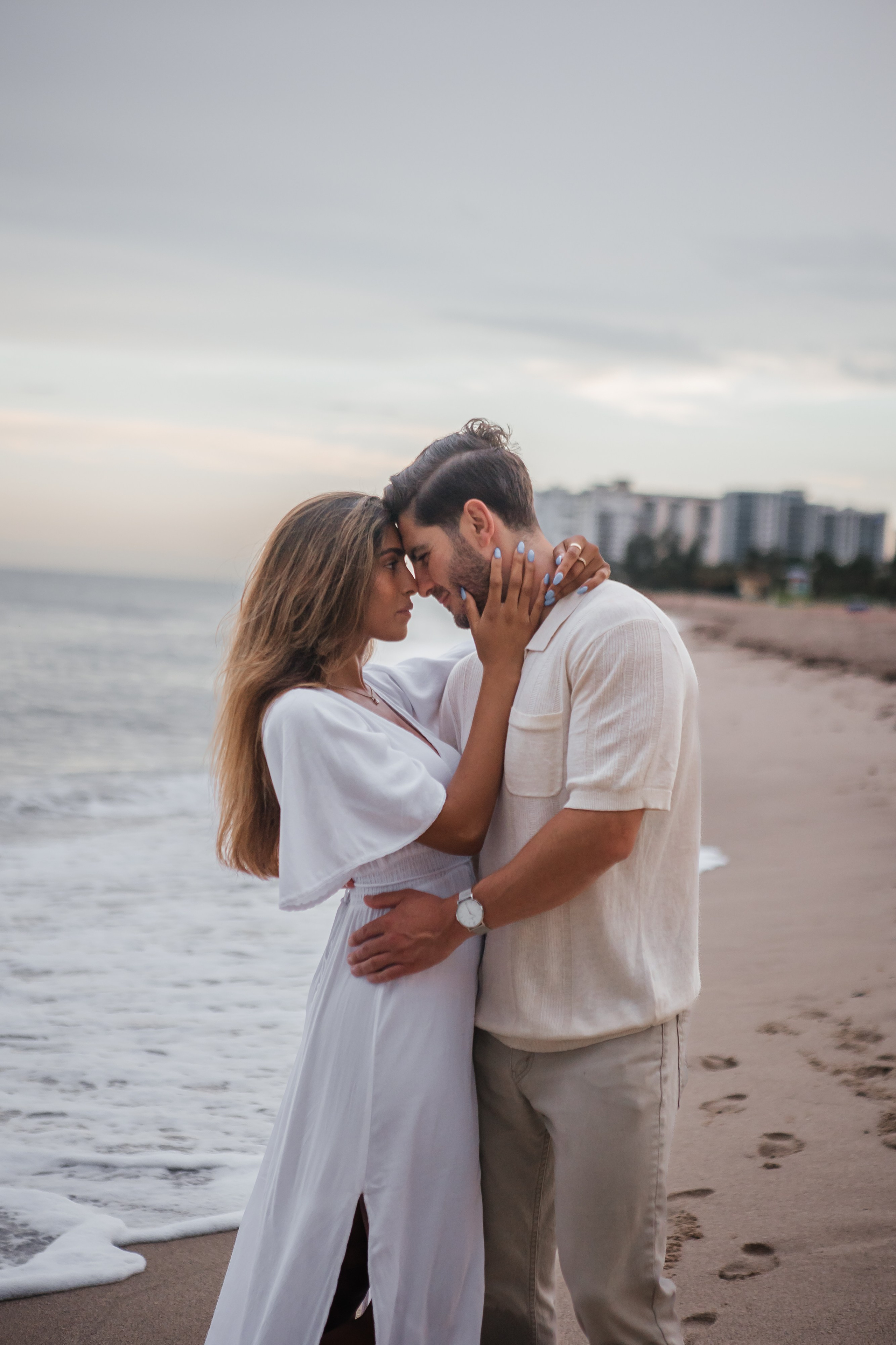 Engagement photo session. My name is Kate and I am family and wedding photographer