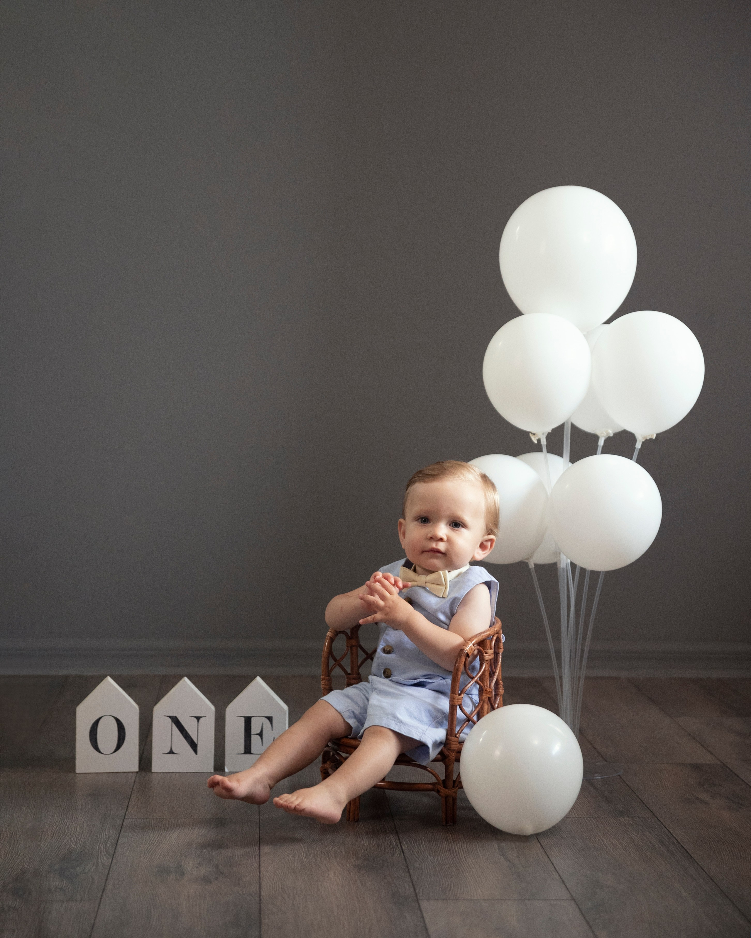 ONE year baby boy. Portrait, kids and family photographer in Wesley Chapel Alina Alice Osipova