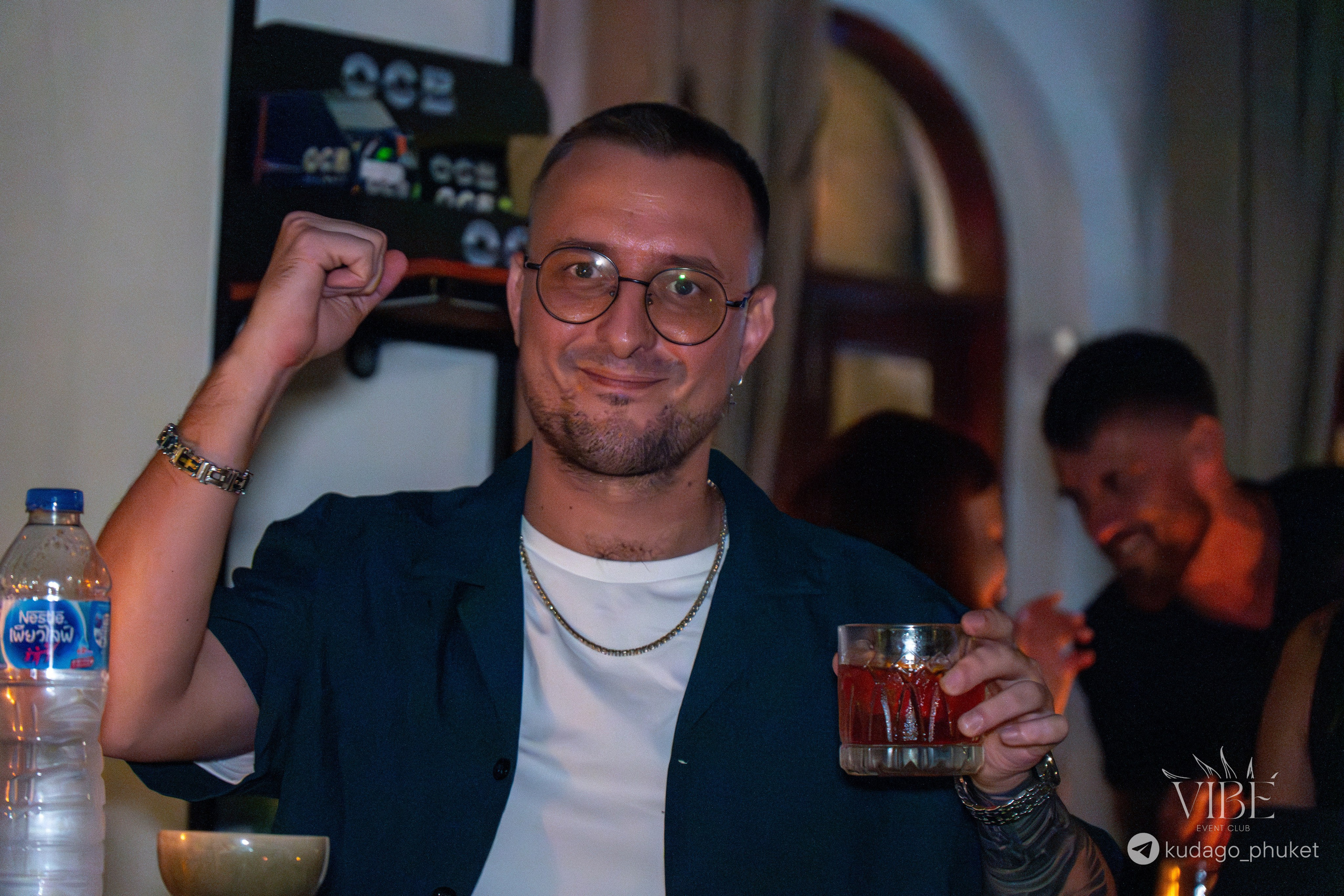 Вечеринка Tribal Vibe | Фоторепортаж | Афиша | DAVAYSXODIM.com PHUKET. АФИША|ФОТОРЕПОРТАЖИ|ИВЕНТЫ|ПХУКЕТ