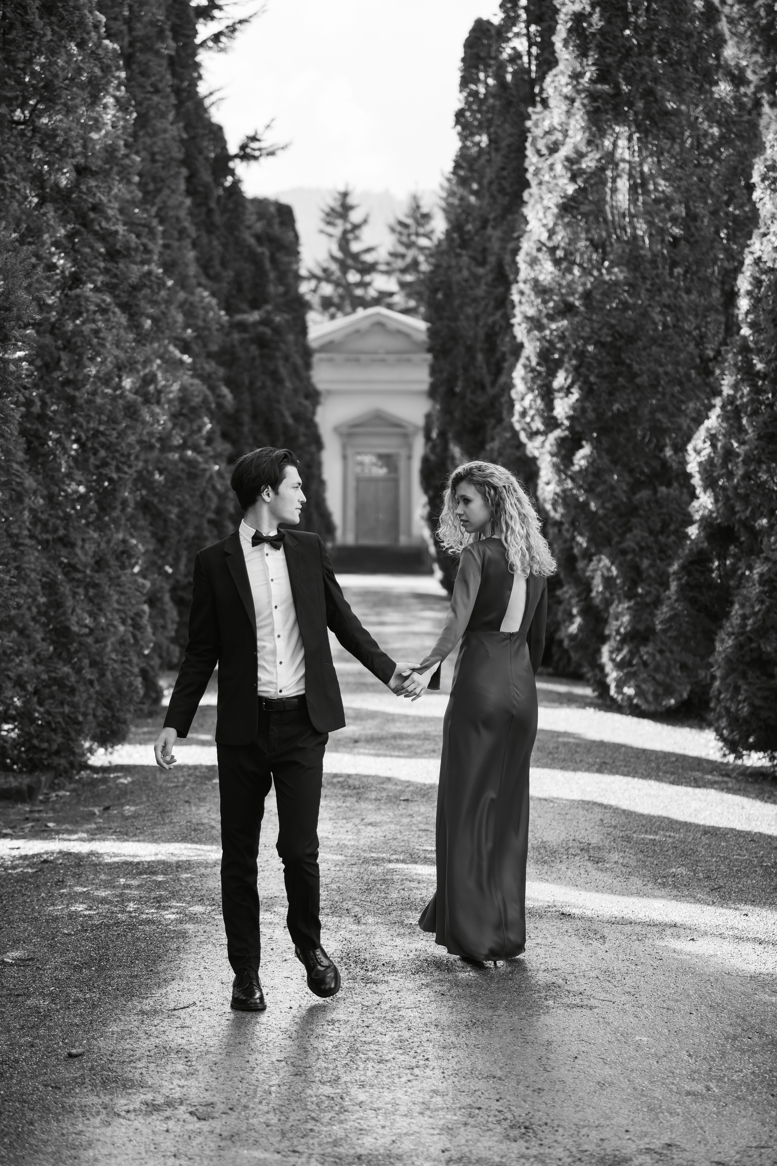 Engagement in Zurich. I am Elena Altendorfer. Wedding photographer in Zurich and Switzerland