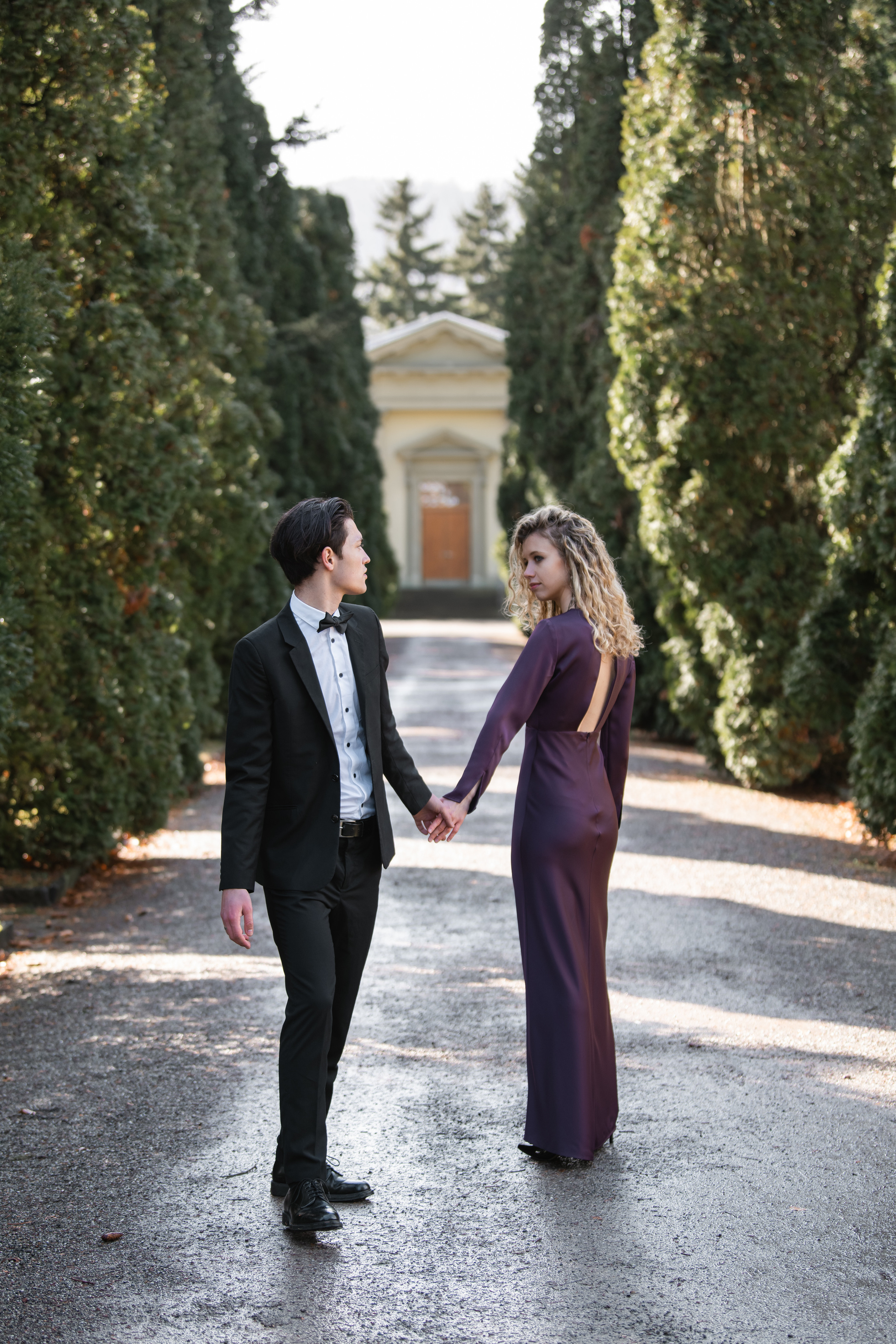 Engagement in Zurich. I am Elena Altendorfer. Wedding photographer in Zurich and Switzerland