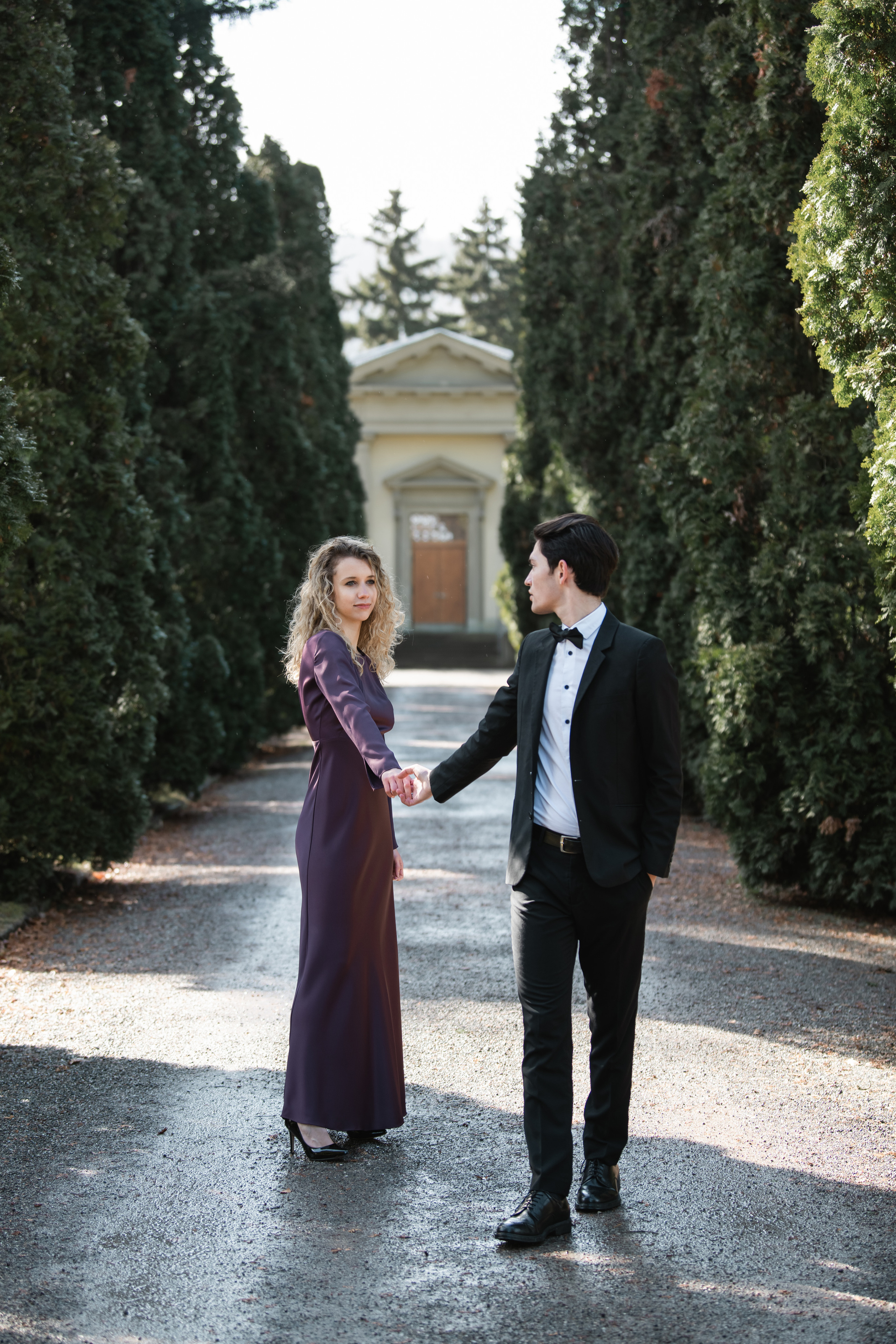 Engagement in Zurich. I am Elena Altendorfer. Wedding photographer in Zurich and Switzerland