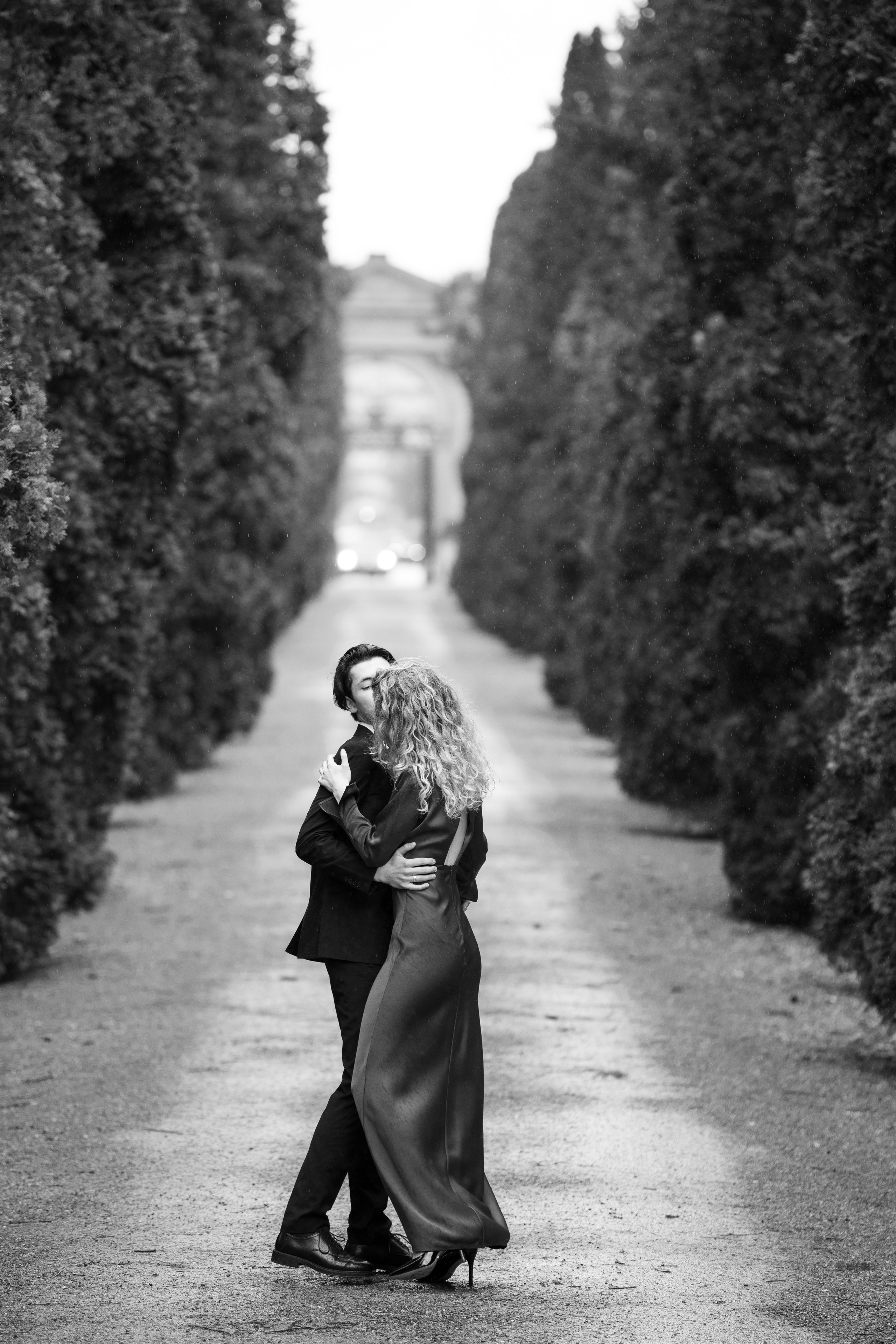 Engagement in Zurich. I am Elena Altendorfer. Wedding photographer in Zurich and Switzerland