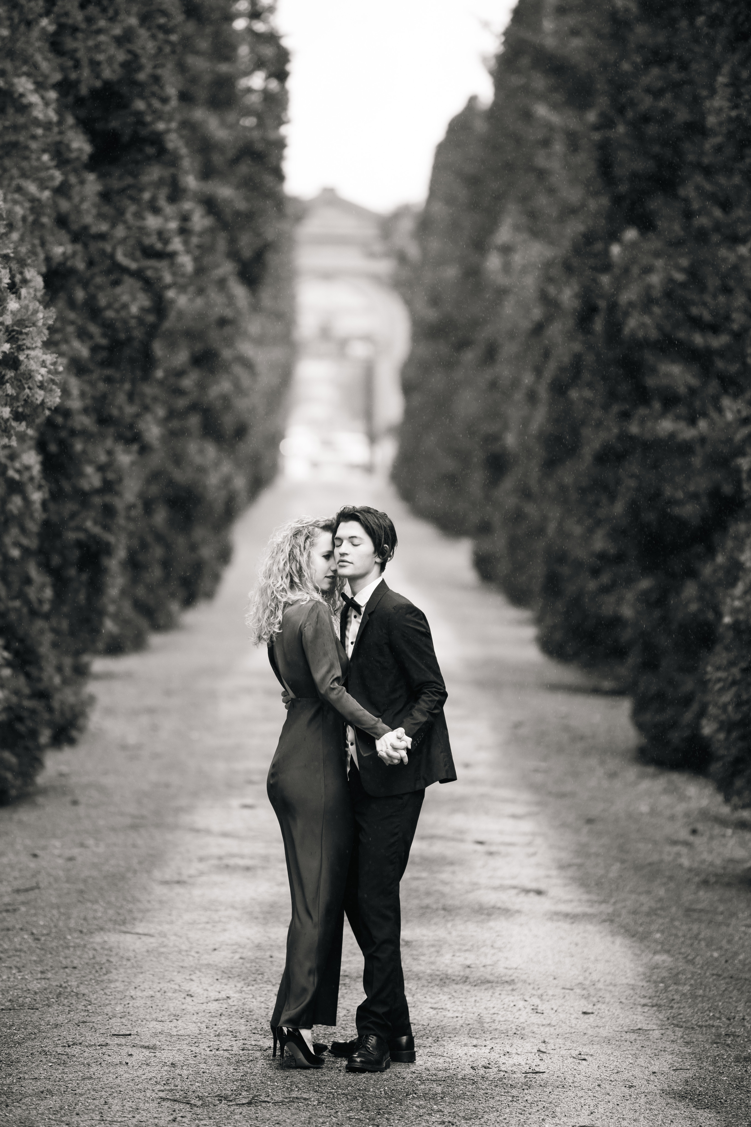 Engagement in Zurich. I am Elena Altendorfer. Wedding photographer in Zurich and Switzerland