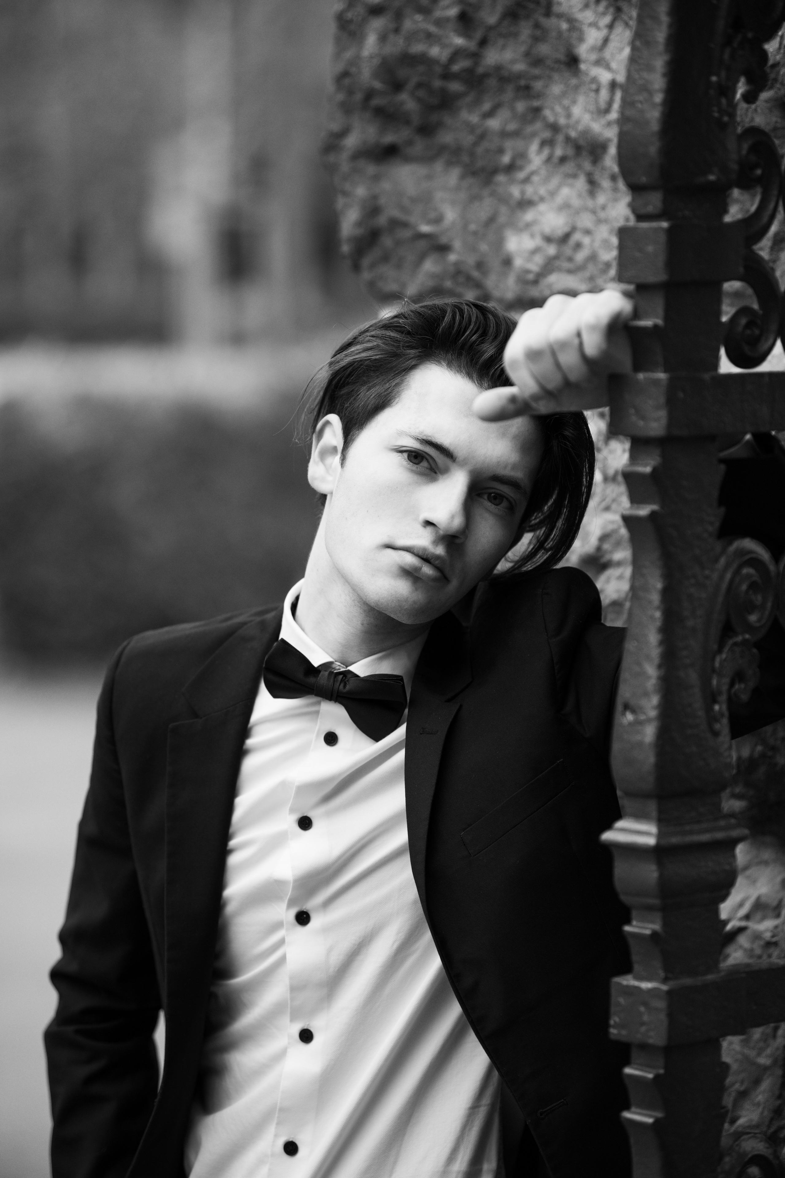 Engagement in Zurich. I am Elena Altendorfer. Wedding photographer in Zurich and Switzerland