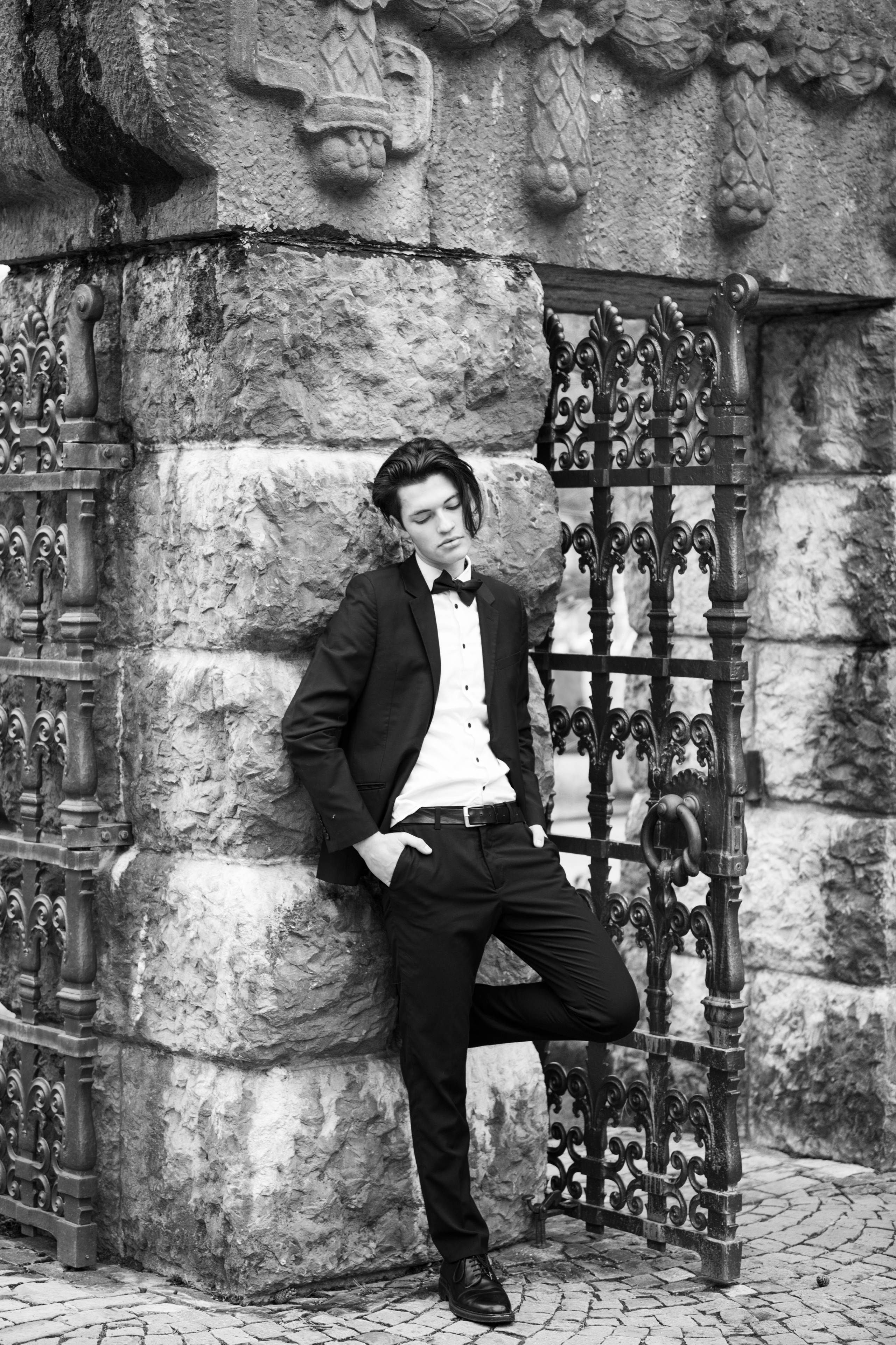 Engagement in Zurich. I am Elena Altendorfer. Wedding photographer in Zurich and Switzerland