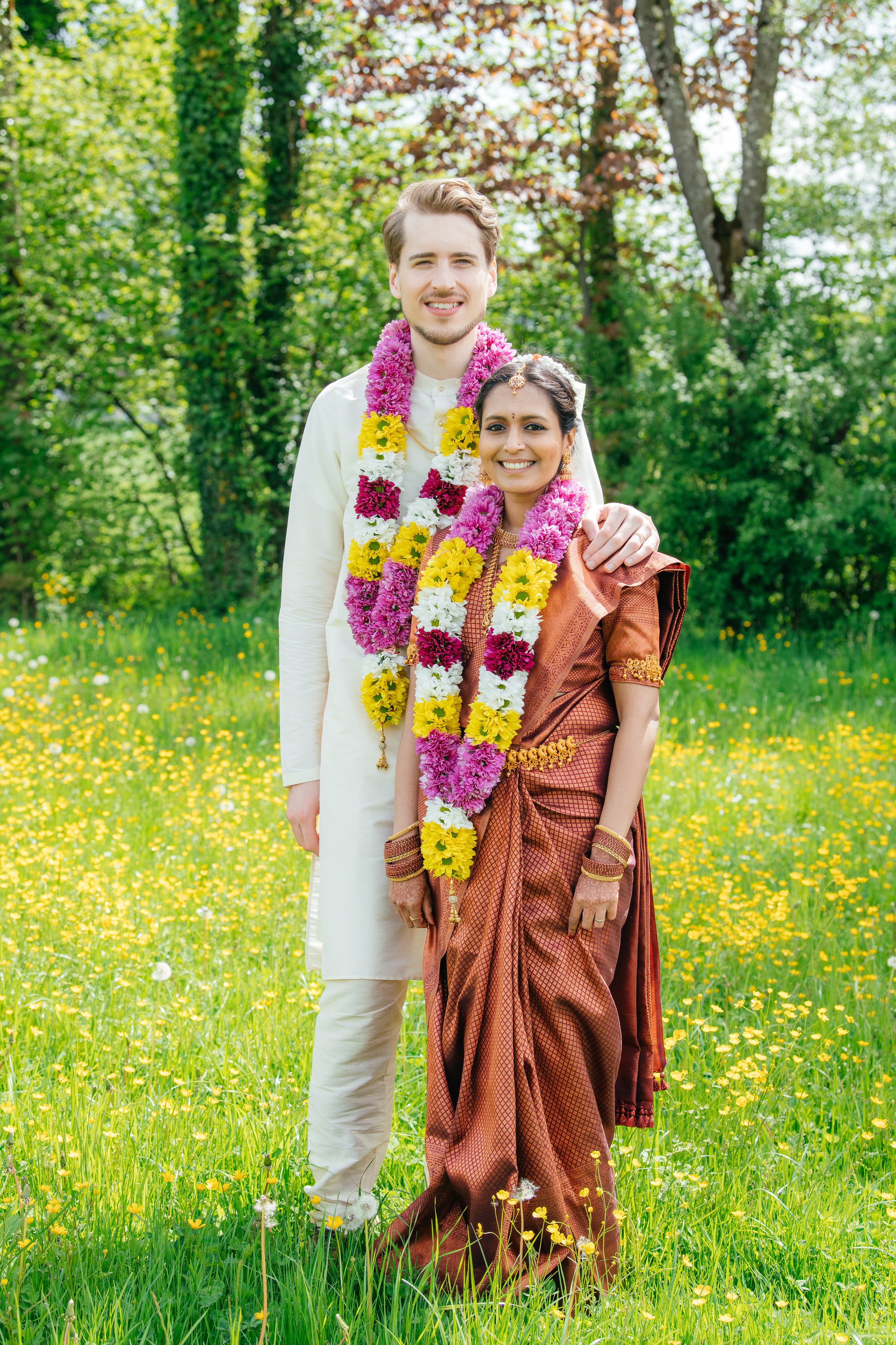 VIJETHA & BJÖRN Indian temple in Dürnten, Switzerland. I am Elena Altendorfer. Wedding photographer in Zurich and Switzerland