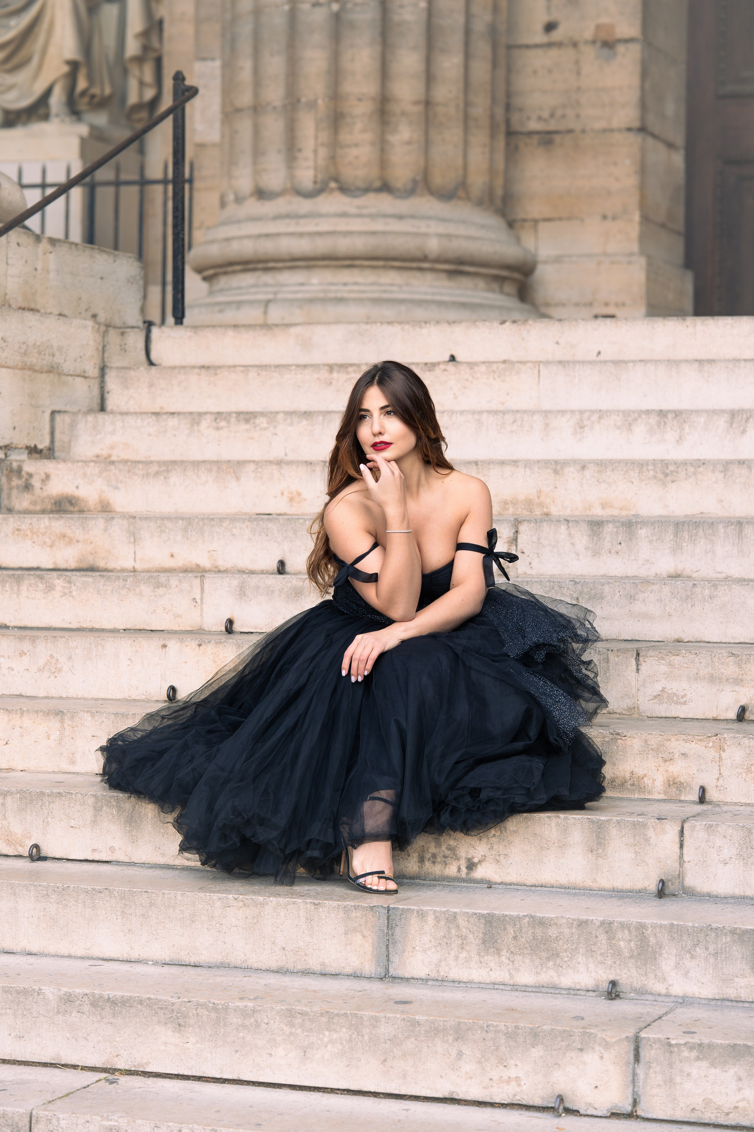 Margo. Nina — Fashion & Beauty Photographer in Paris | Portrait Photoshoots