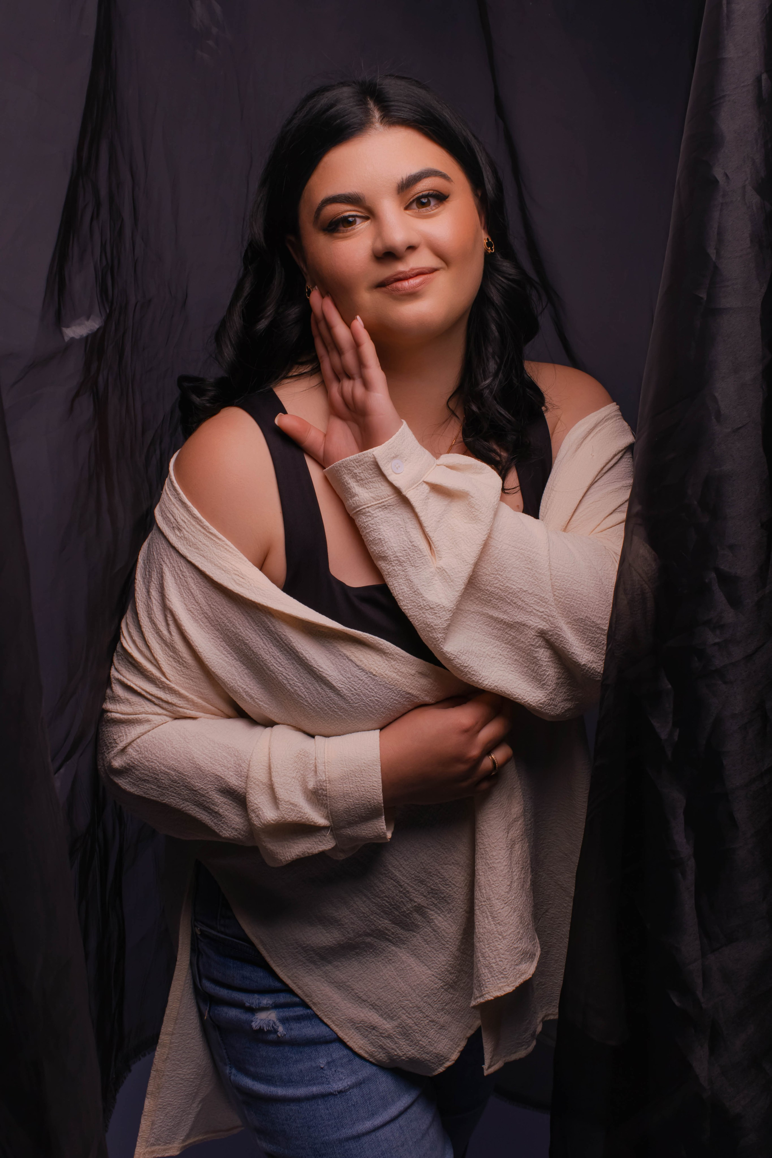 Machiaj și aranjare. Fotograf Moldova | Fotograf Chișinău | Fotograf de familie Chișinău |Fotograf Botez | Fotograf Însărcinate Moldova | Fotograf Neworn