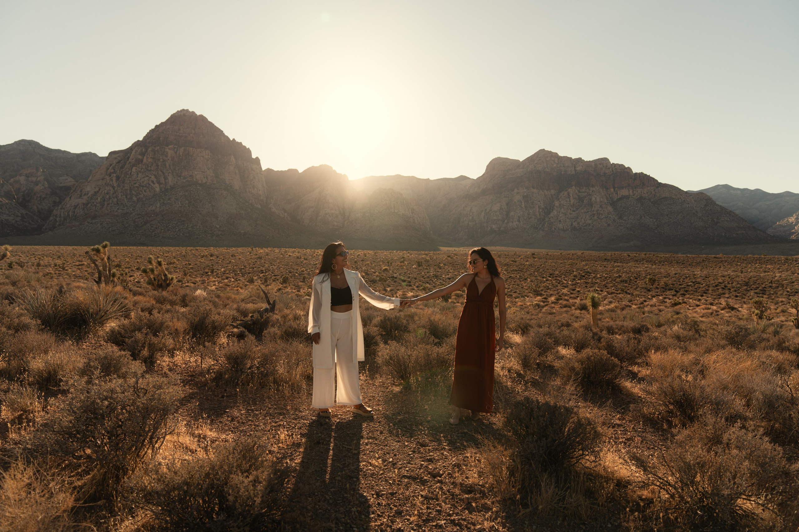 Liz&Fatima. Wedding & elopement photographer Viktoriya Kravtsov. Las Vegas