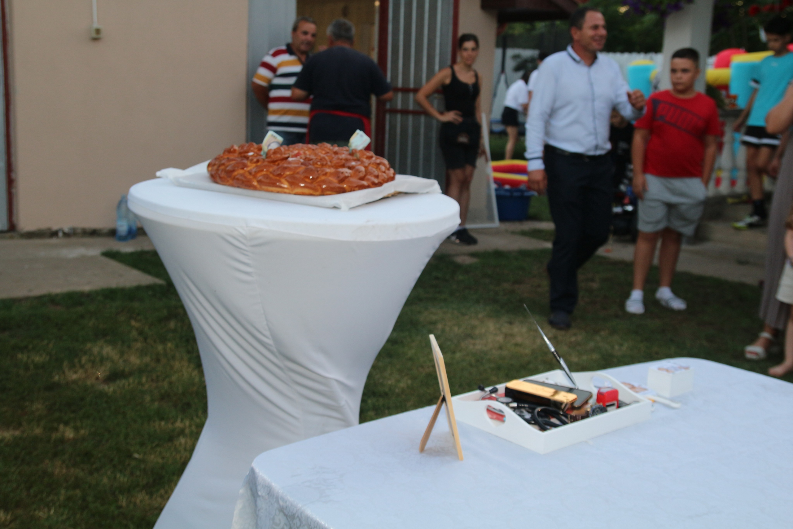 BYZO MEDIA. PETRU BYZO - family and children photographer in ROMANIA