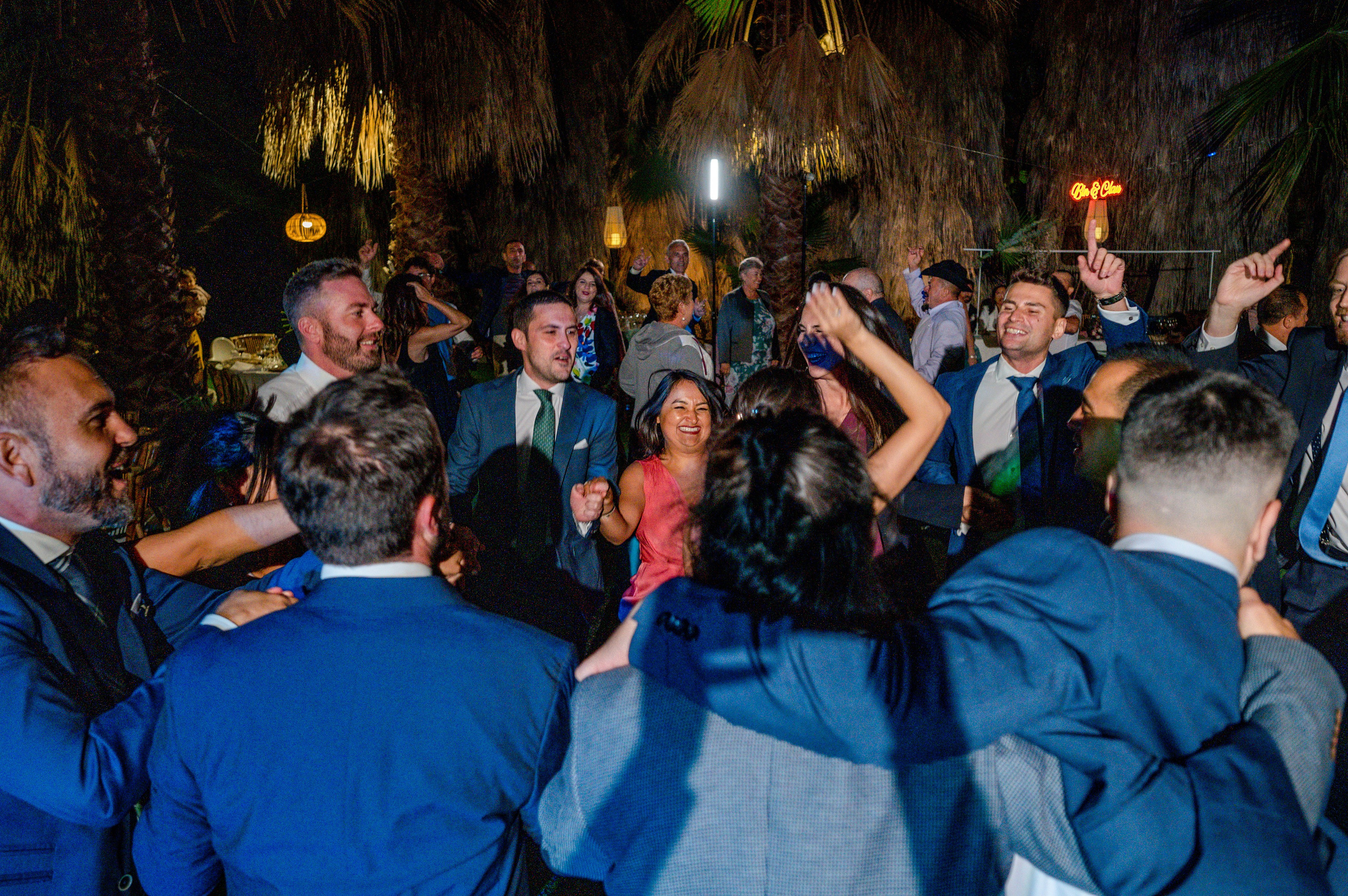 BYZO MEDIA. PETRU BYZO - family and children photographer in ROMANIA