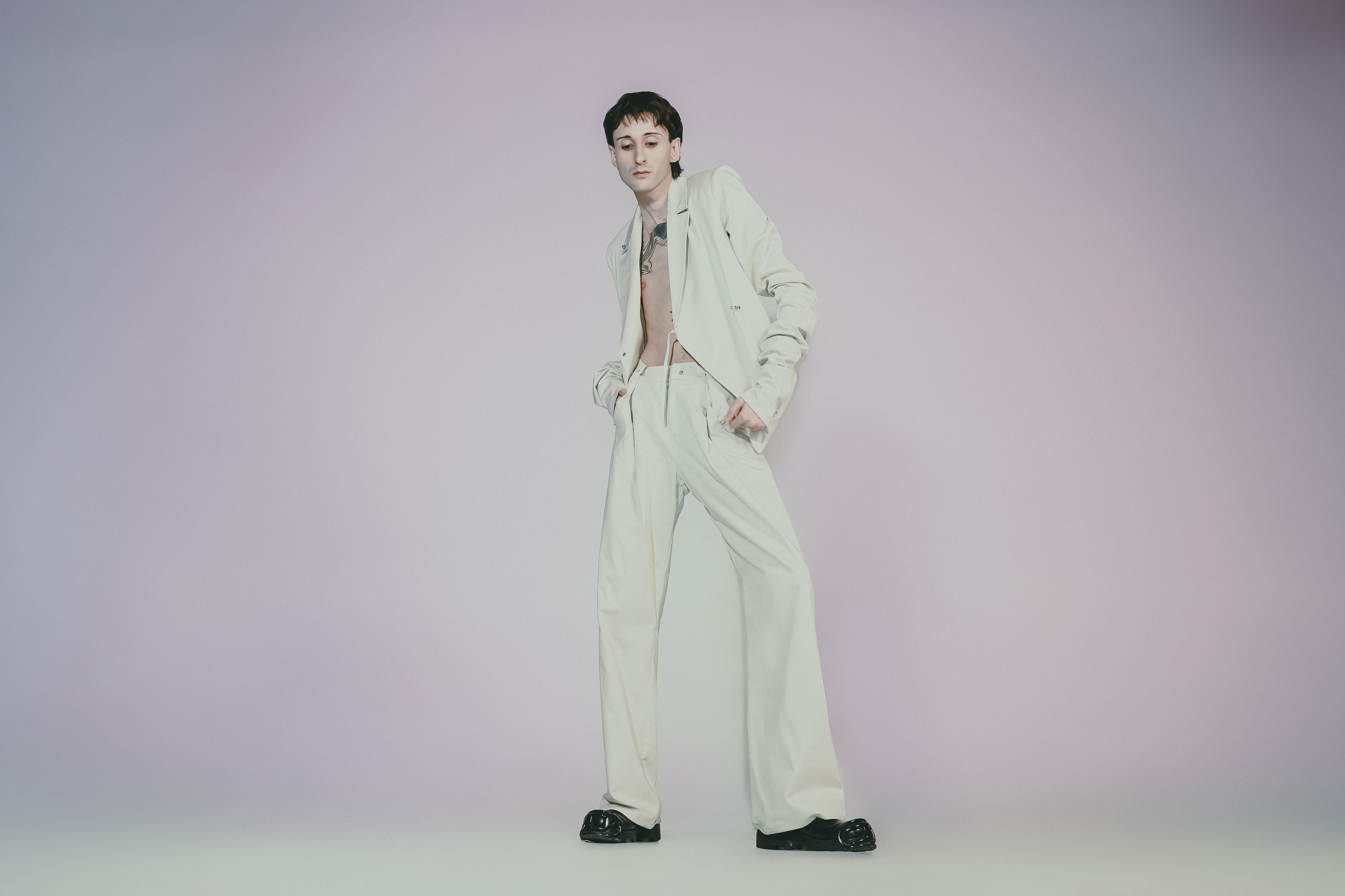 Studio (mark). Asmikiam