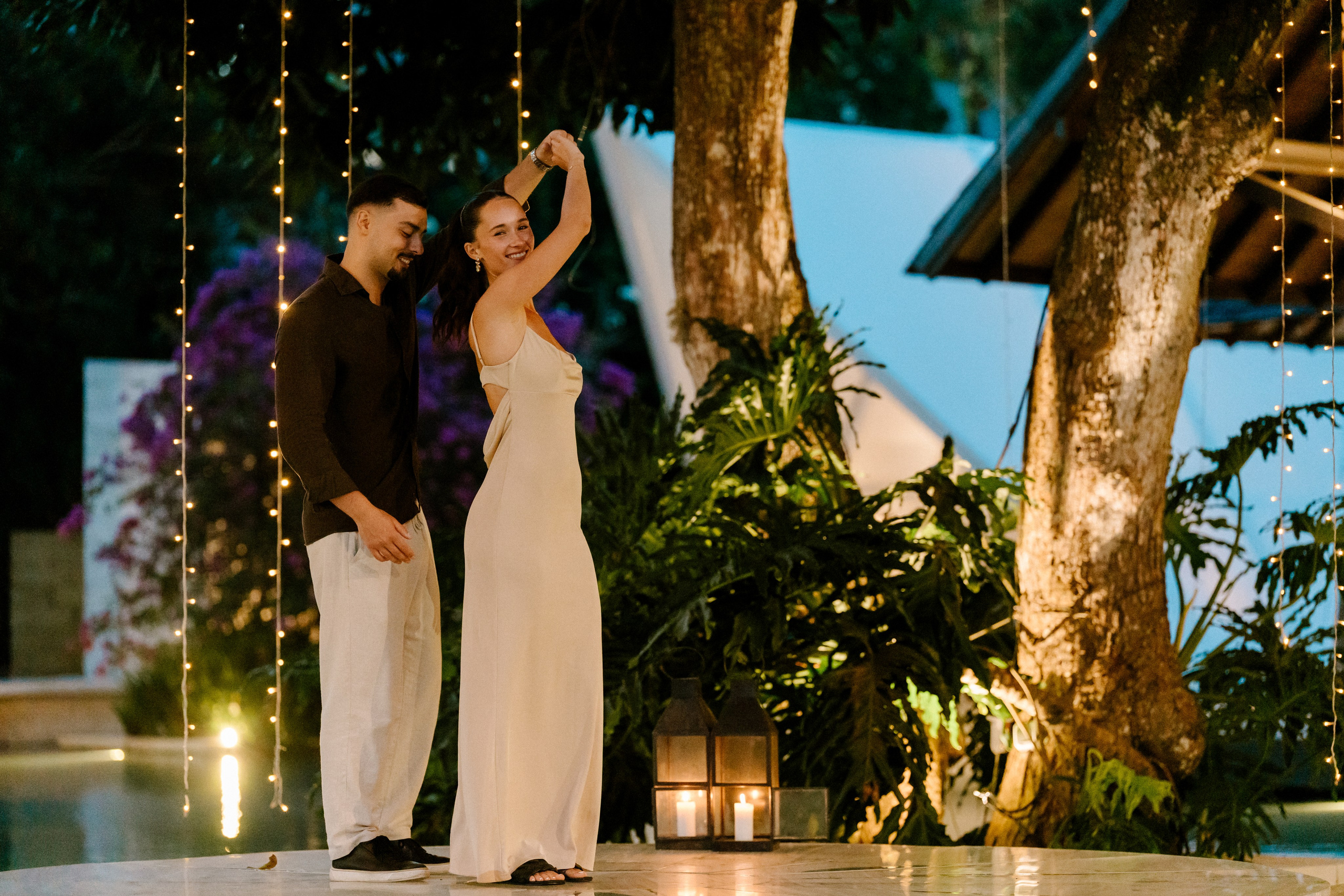 Nicolaos & Ivanna. Female Photographer in Bali