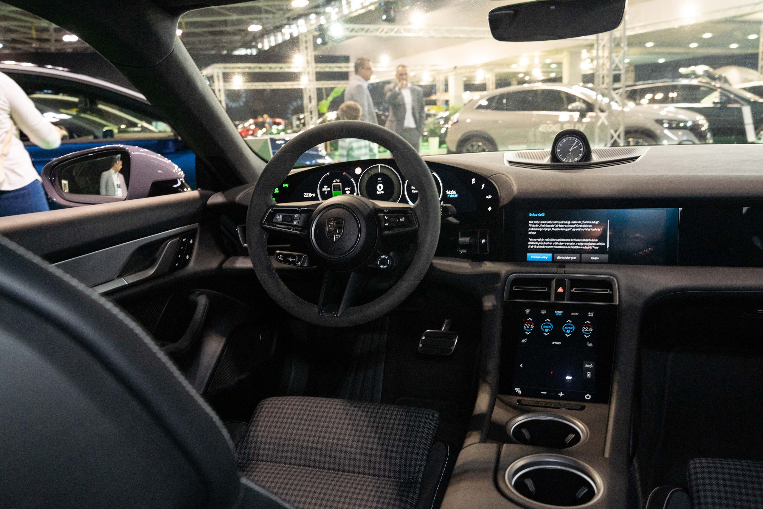 Electric Vehicles Days in Novi Sad 2024. Жуков Студио