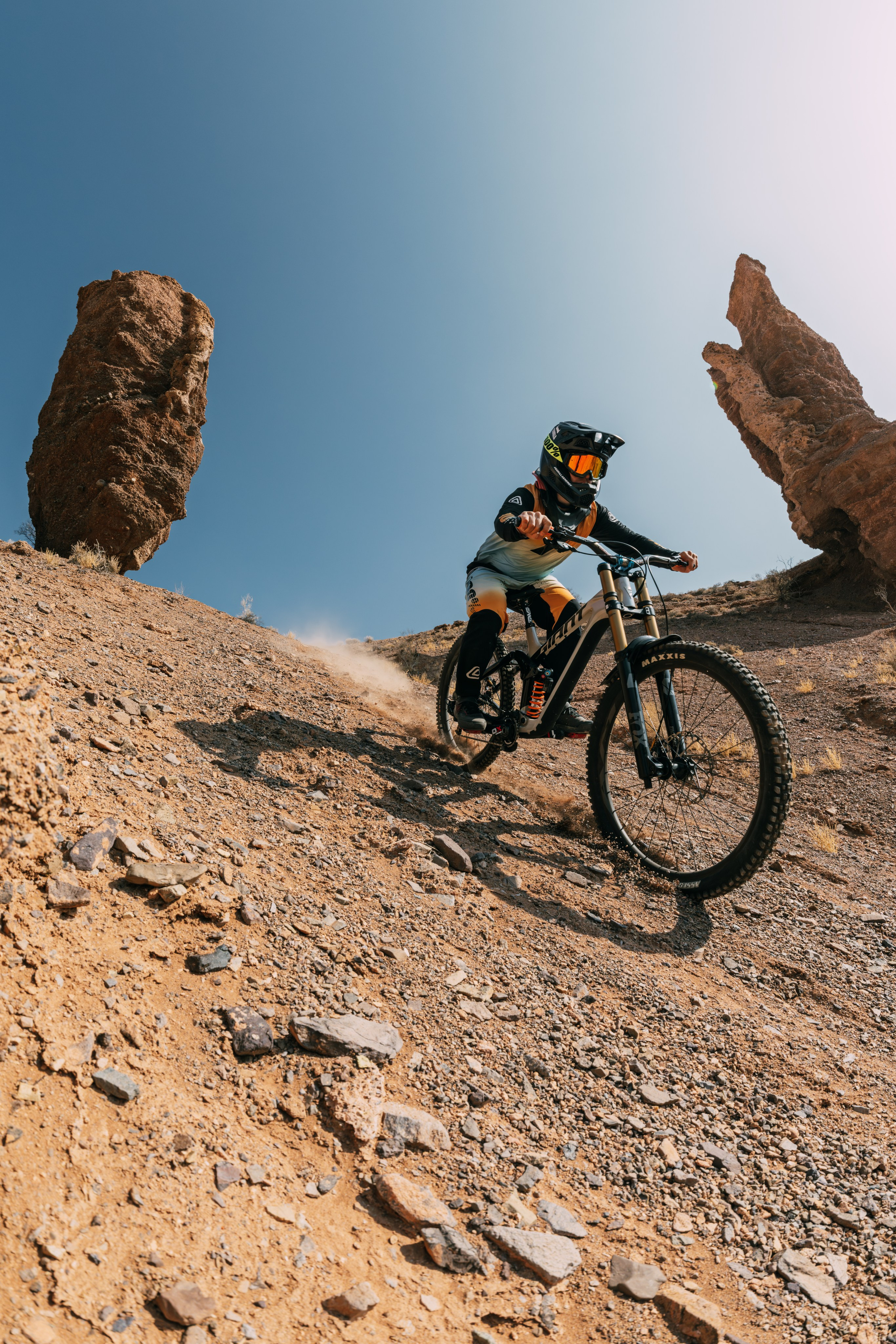 Спортивные фотографии. Портретный и спортивный фотограф в Алматы Алексей Овечкин