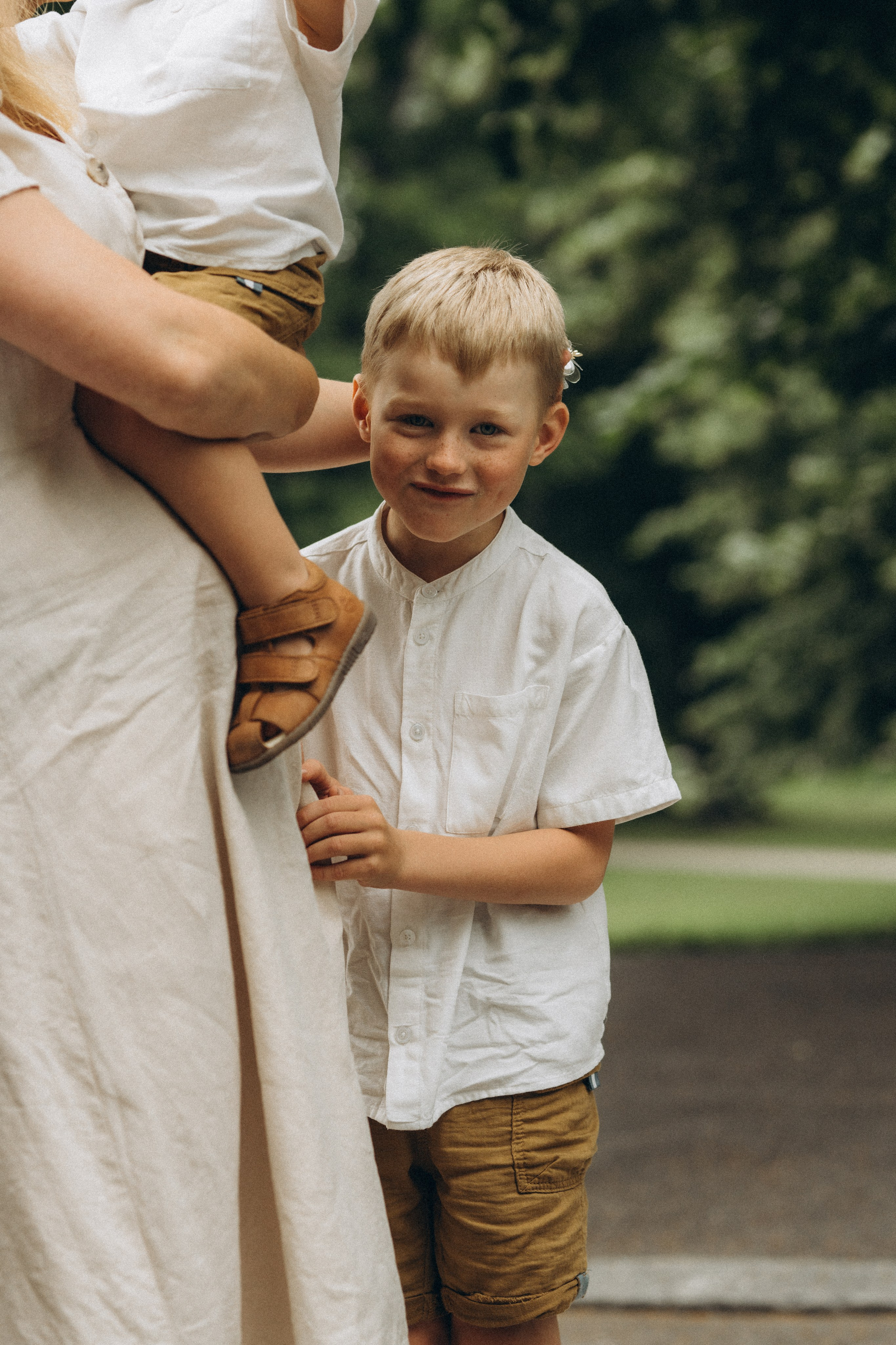 Kaivopuisto. Wedding and potrait photographer in Helsinki Vickan O