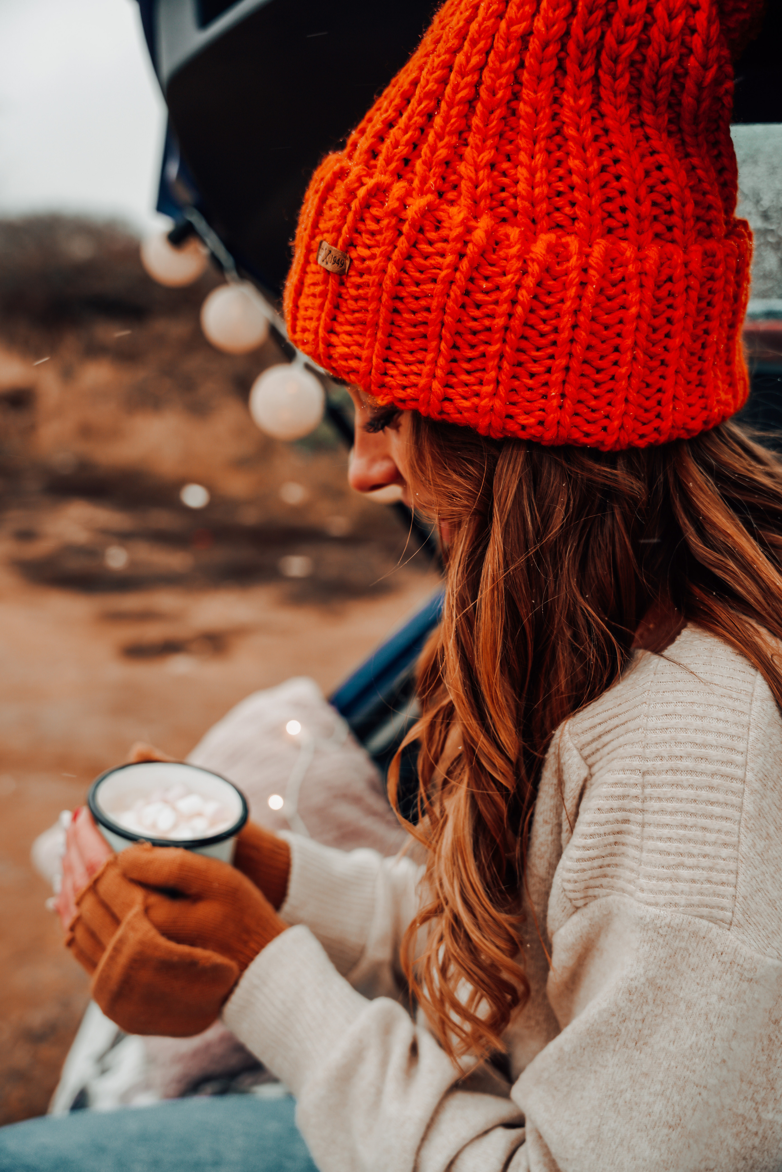 Helga Car Christmas photoshoot. Rodinna fotografka Plzen Anita Dergachova