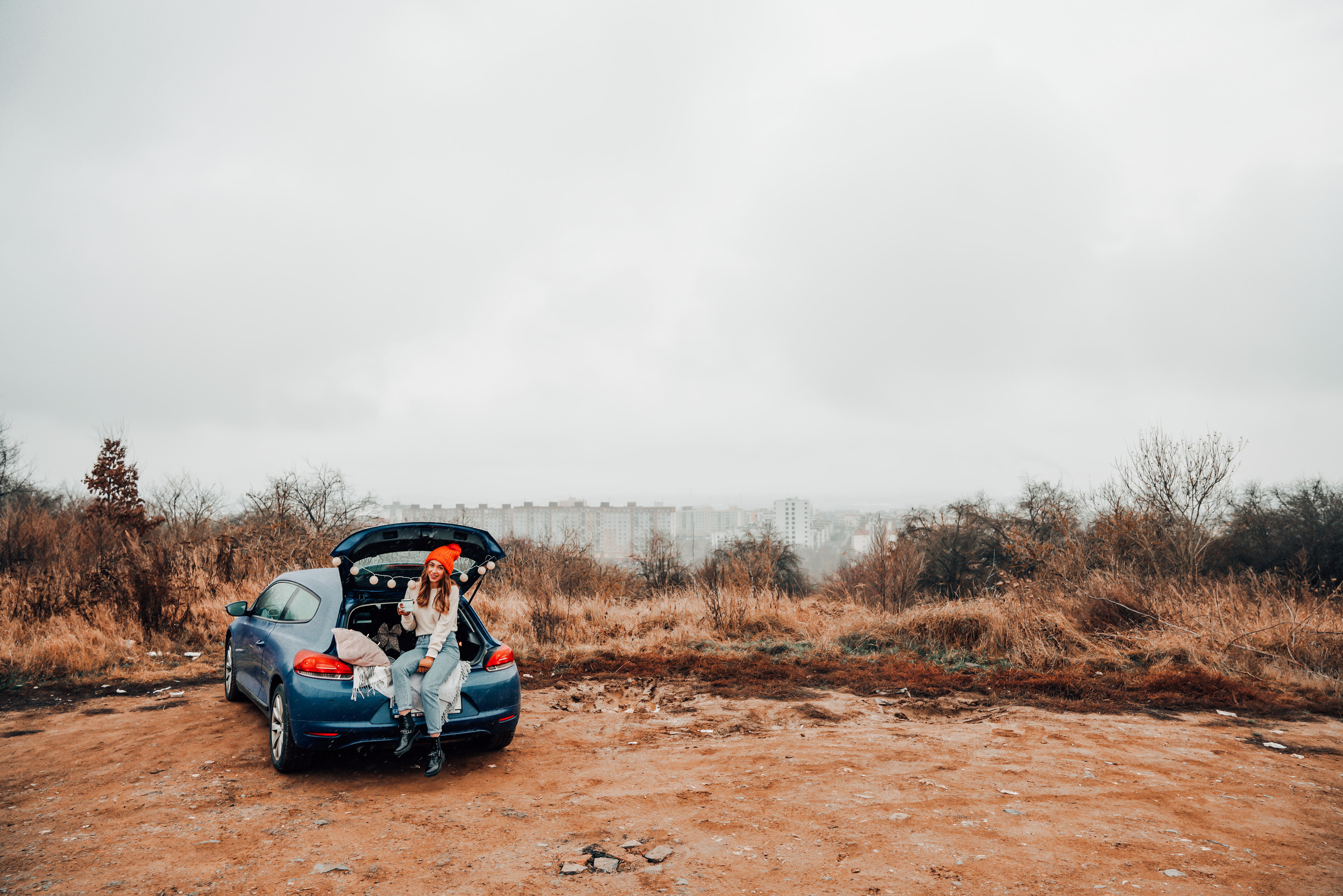 Helga Car Christmas photoshoot. Rodinna fotografka Plzen Anita Dergachova