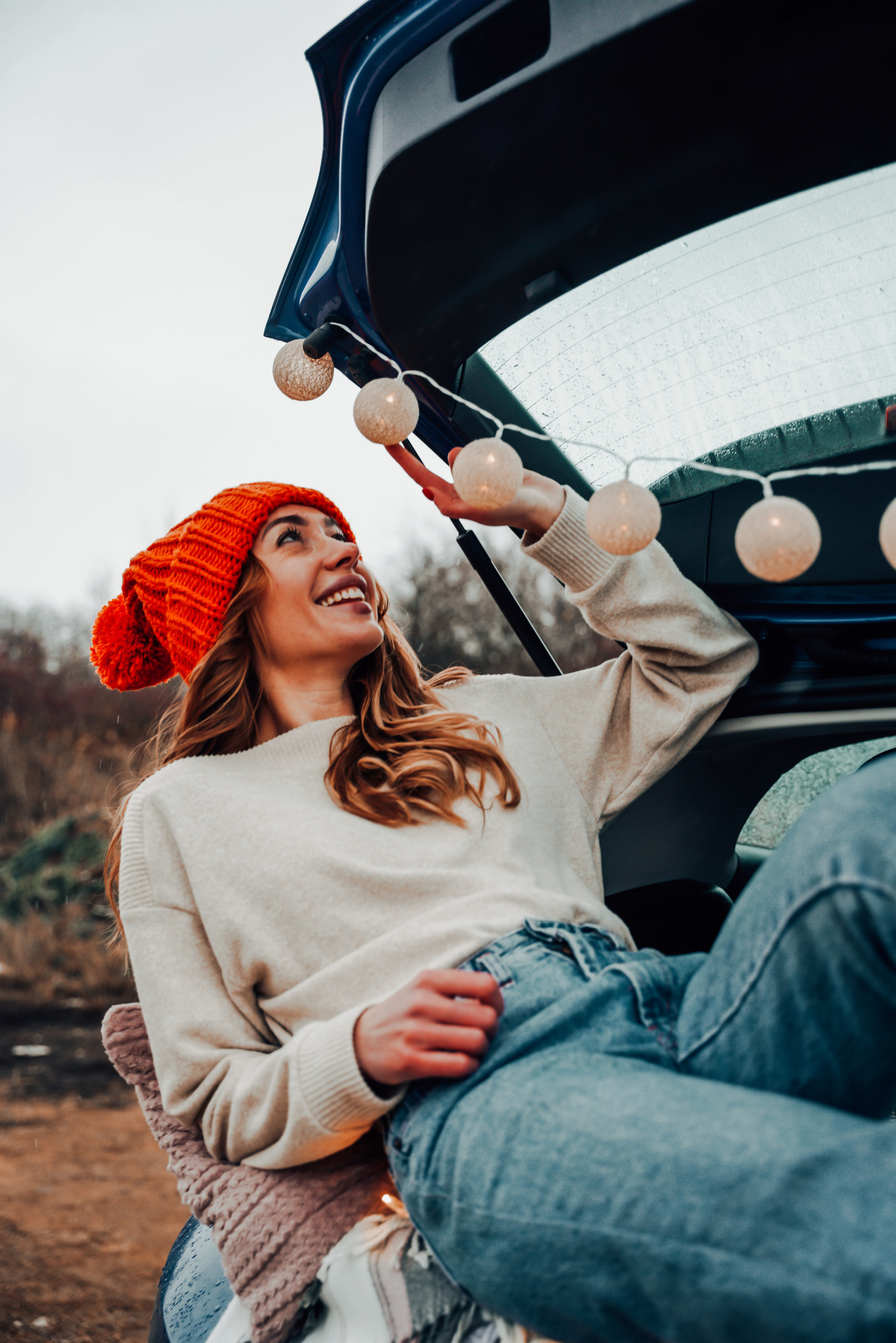 Helga Car Christmas photoshoot. Rodinna fotografka Plzen Anita Dergachova