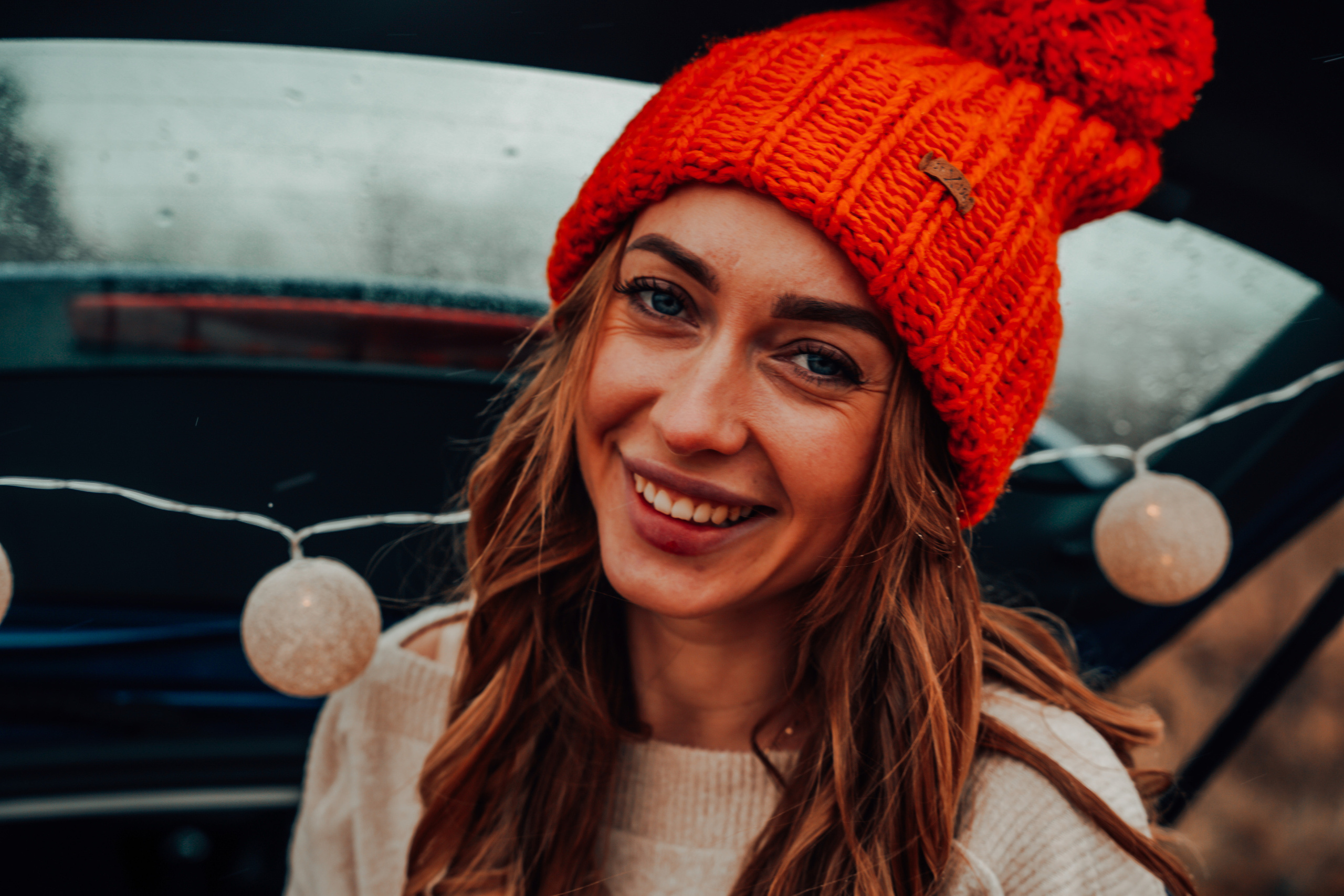 Helga Car Christmas photoshoot. Rodinna fotografka Plzen Anita Dergachova