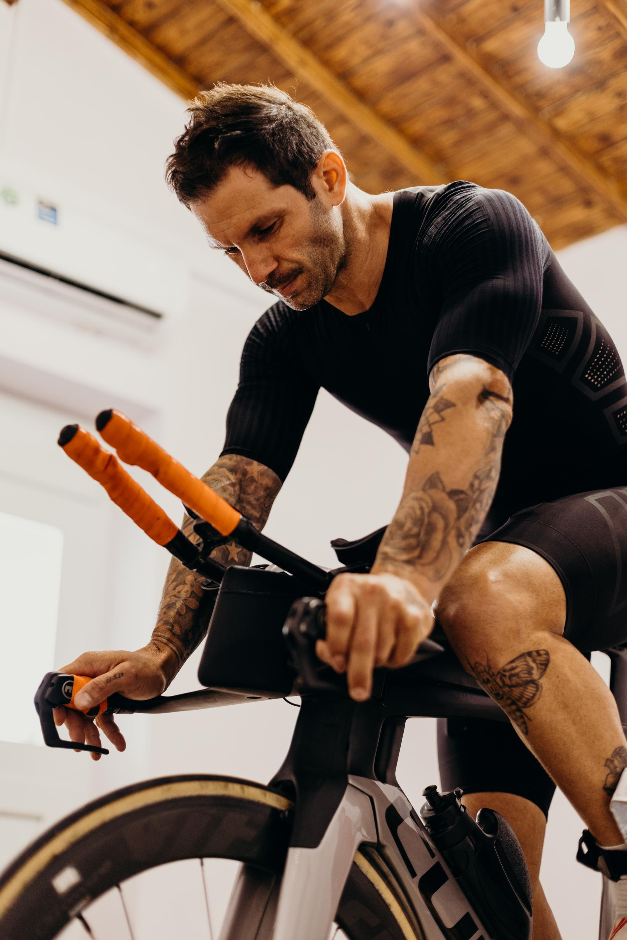 FIT MY BIKE. Family and business portrait’s photographer in Cyprus