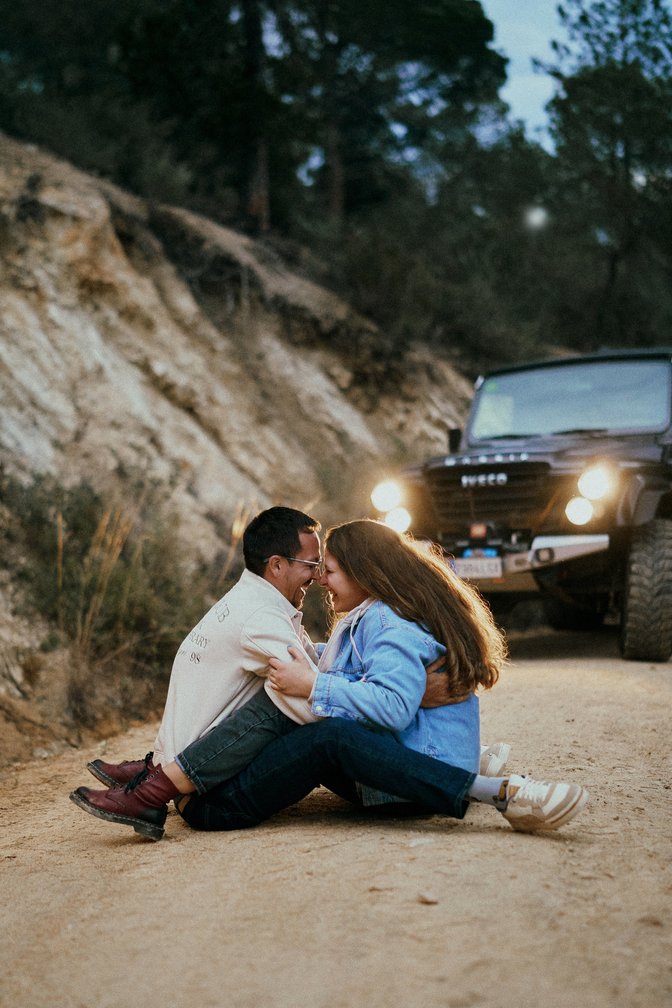 Луис и Лена. Машина. Фотограф в Барселоне Жанна Захарченко