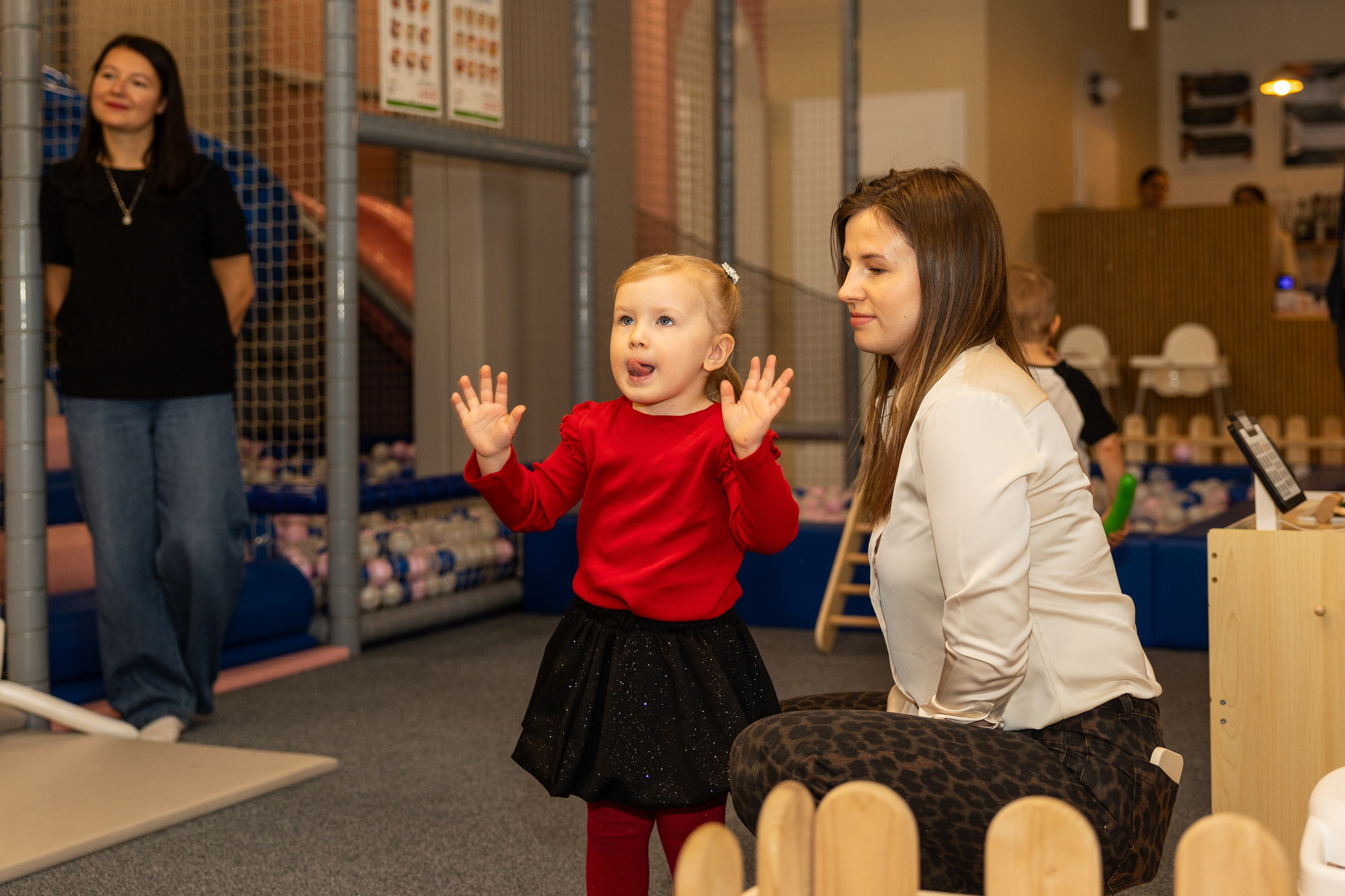 День рождения Артёма 24 января 2026 года. Семейный и детский фотограф в Варшаве Мила Бобровская