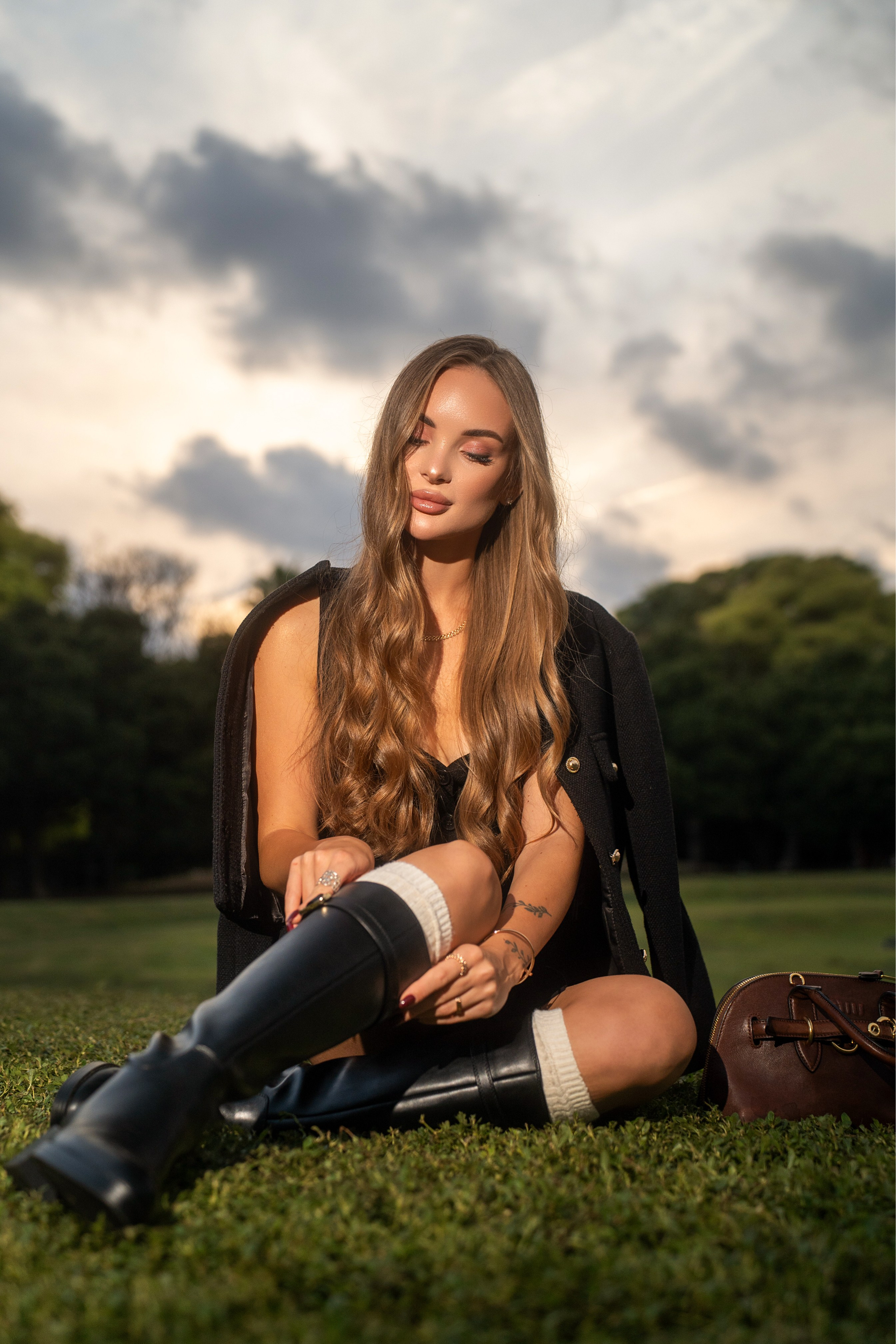 Outside. Cinematic Photography in Spain | Photographer & Videographer