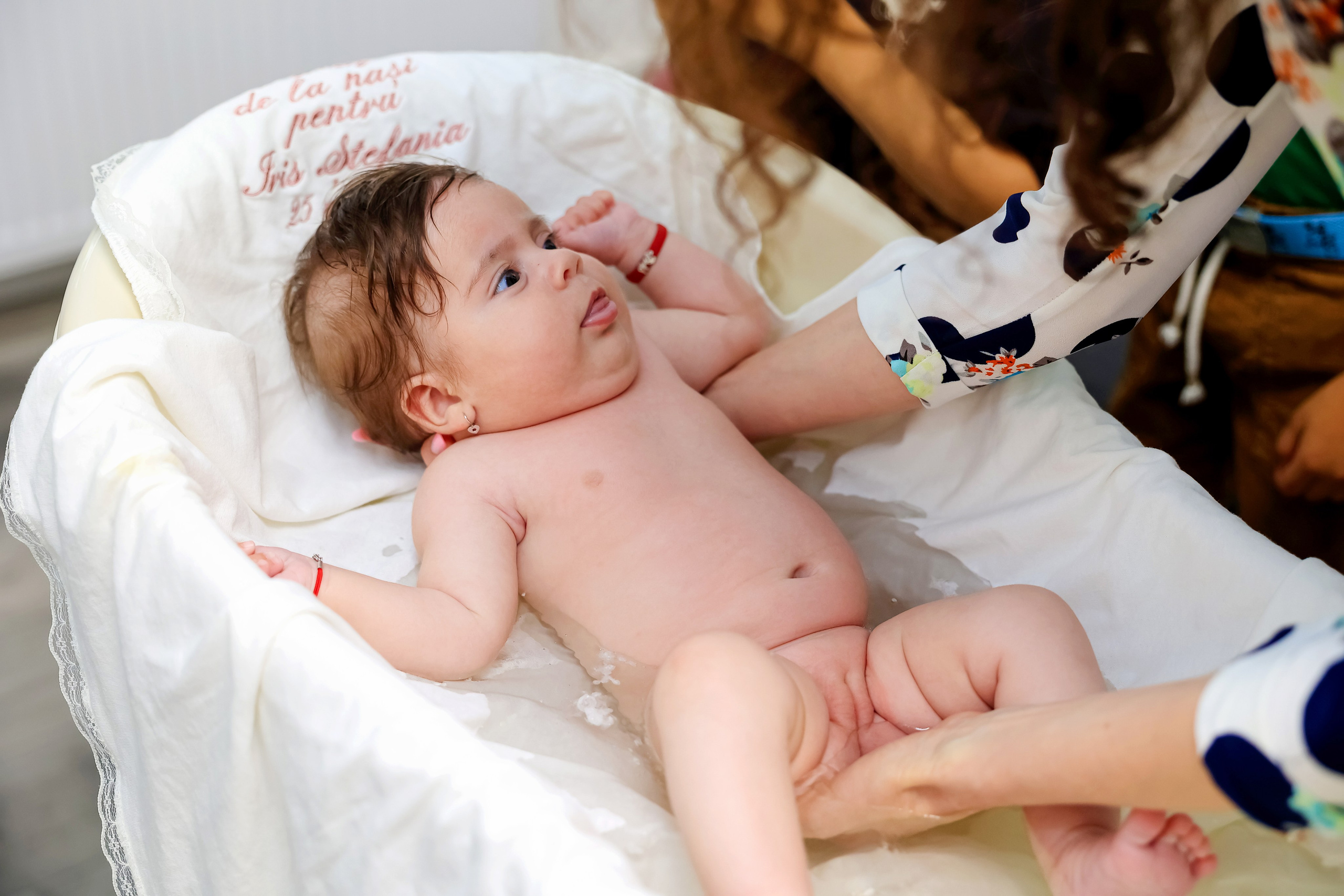 Iris Stefania. Moments By Gub