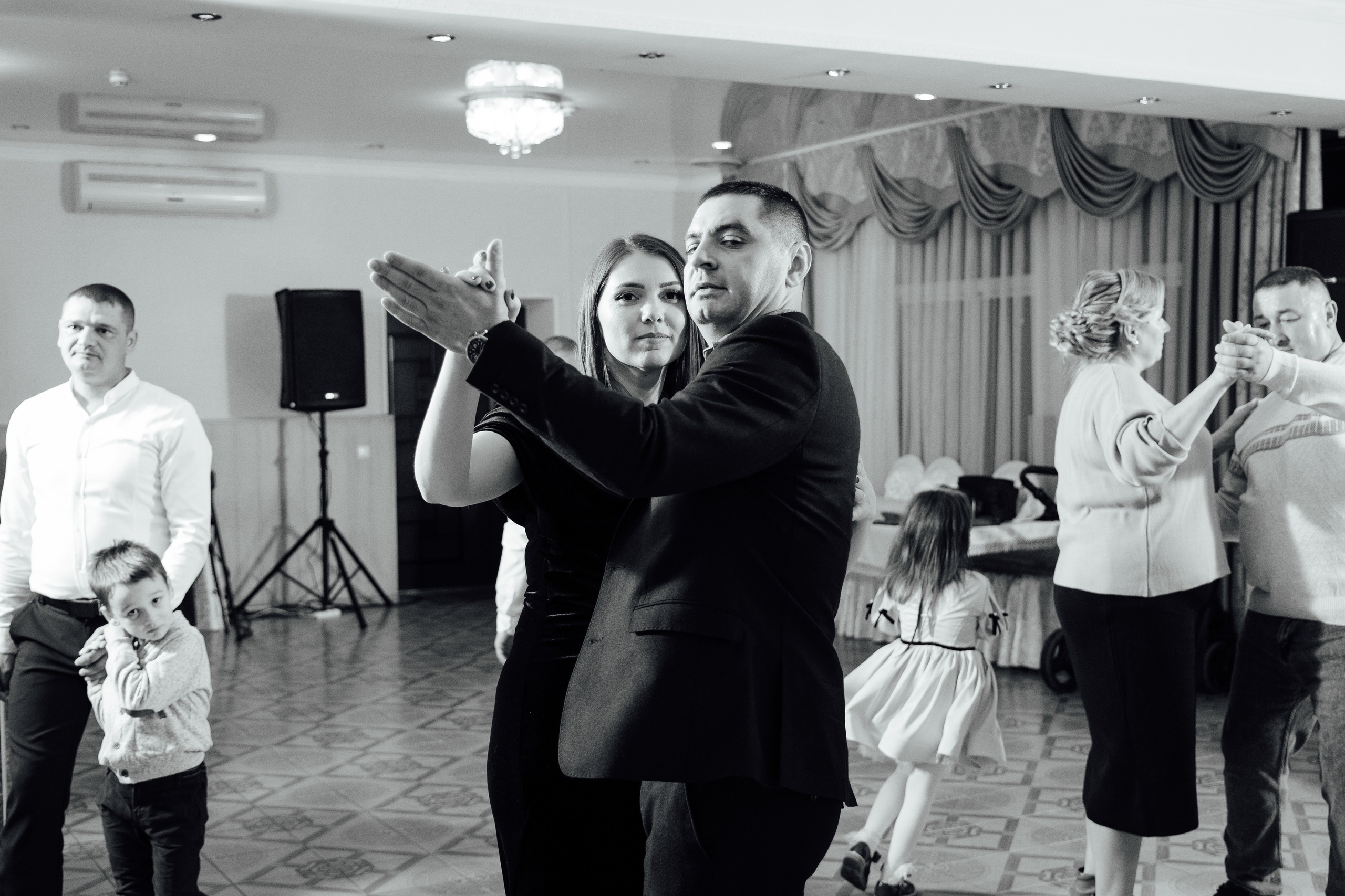 Cumetrie. Свадебный Фотограф, Детский и семейый Фотограф Молдова