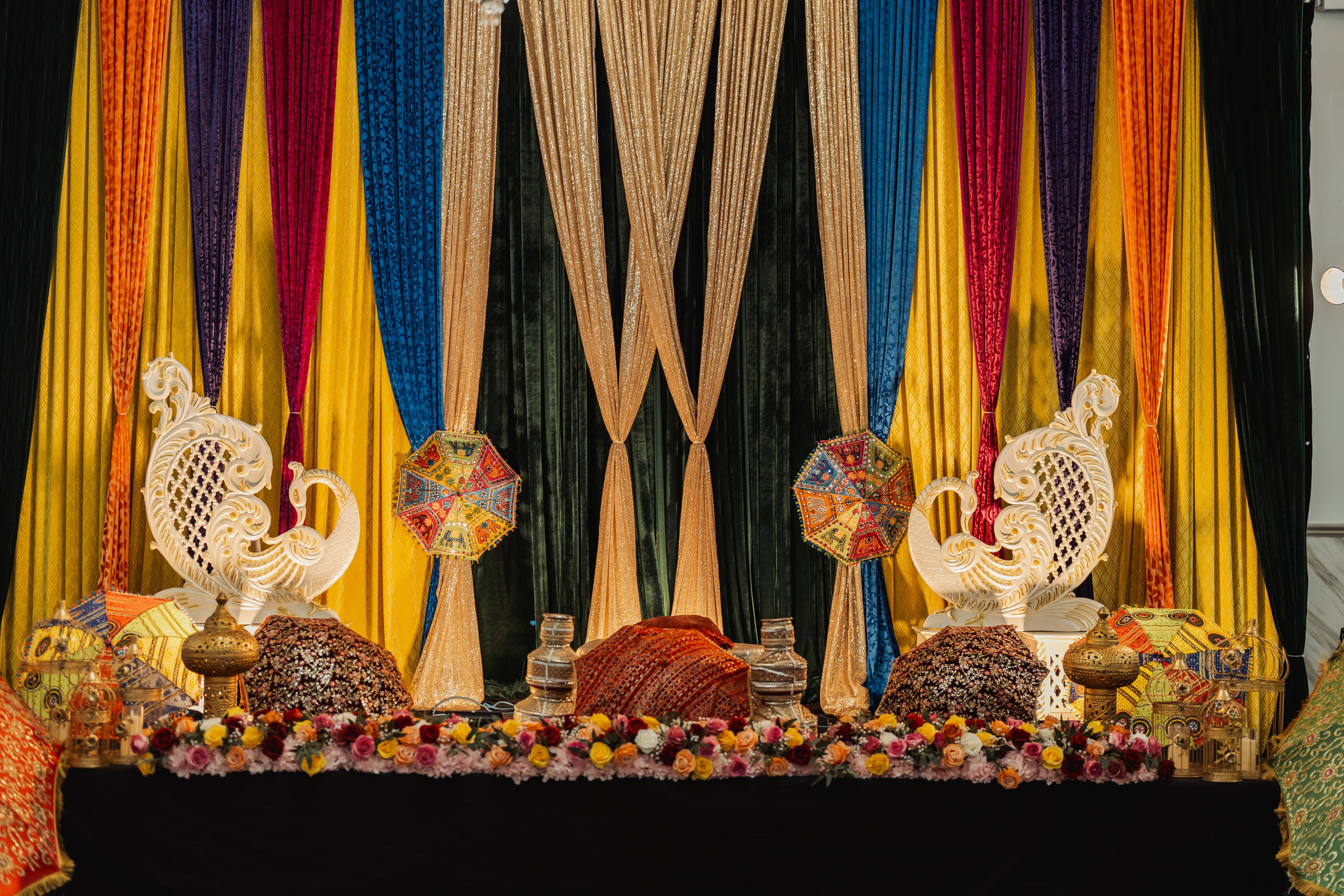 Gagan & Jasmeen. Wedding Photographer & Cinematographer studios