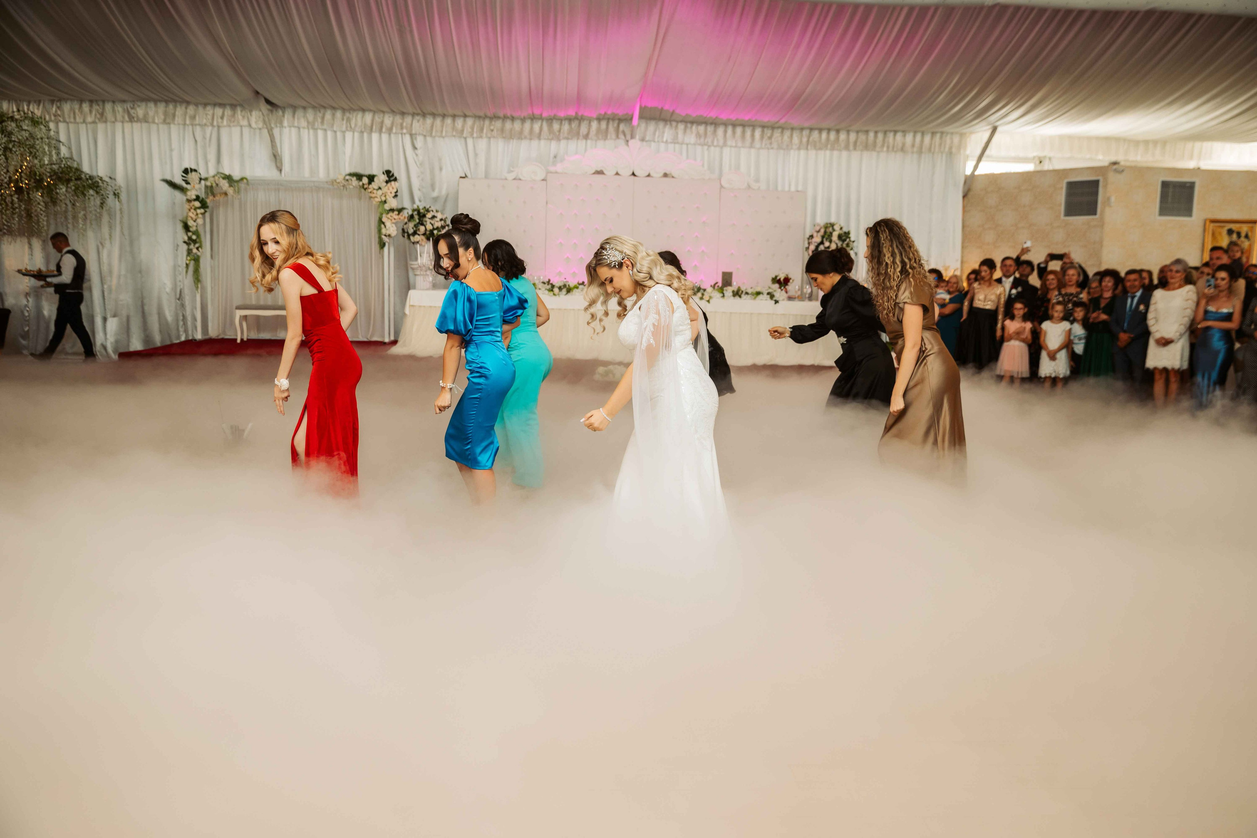 Roxana & Andrei. Contrast Studio